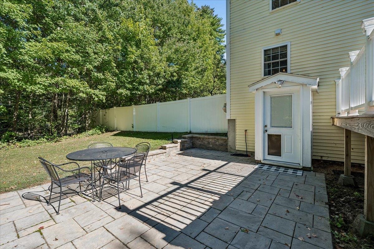33 Auburn Road Property Photo 33