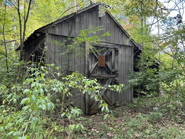 7 Old Stagecoach Road Property Photo 8