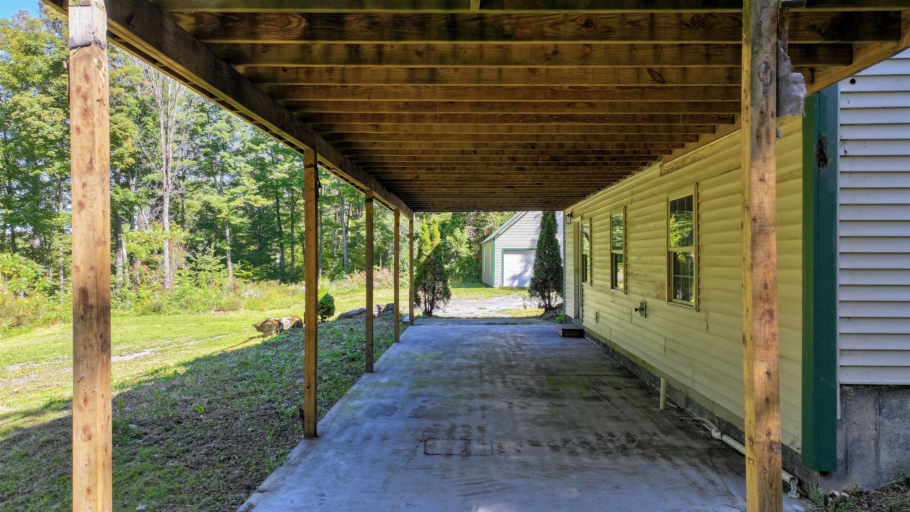 1890 Leland Road Property Photo 24