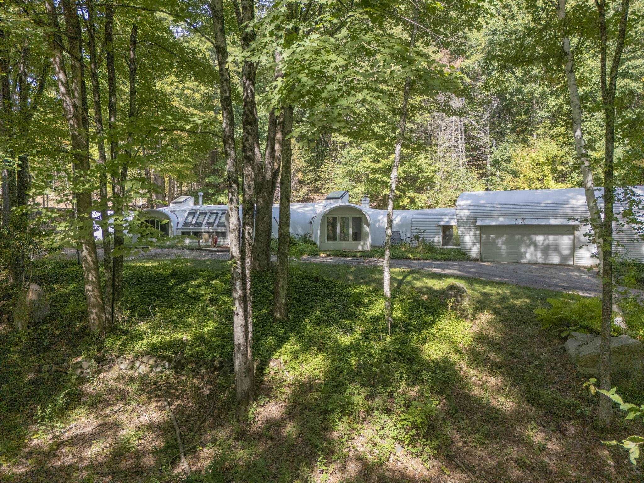 470 Jewett Road Property Photo 1