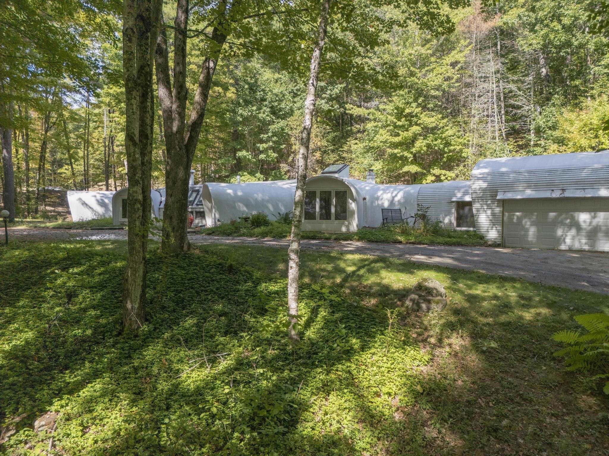 470 Jewett Road Property Photo 2