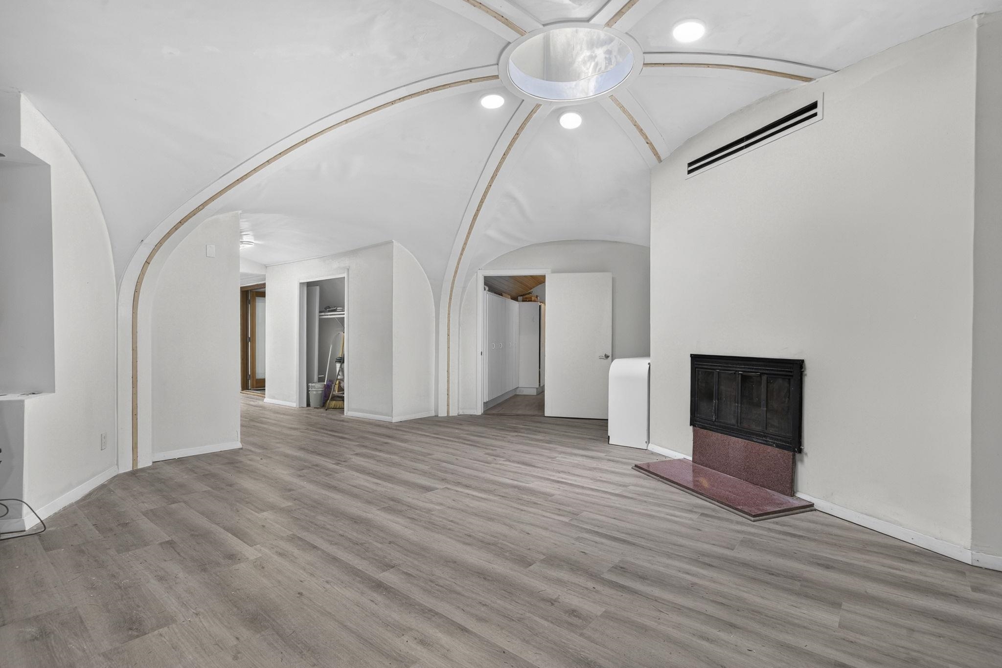 470 Jewett Road Property Photo 11