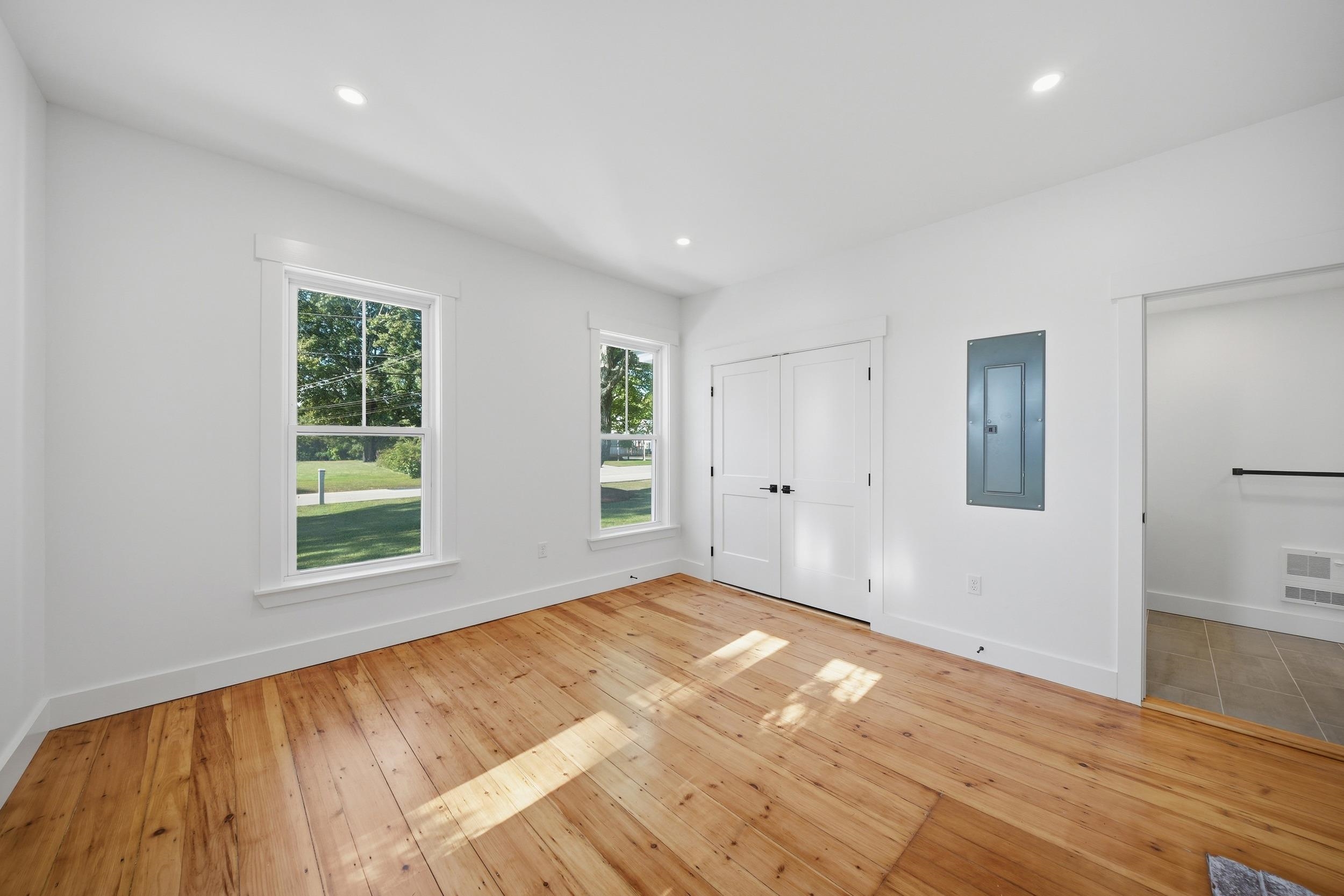 8 Depot Street Property Photo 12