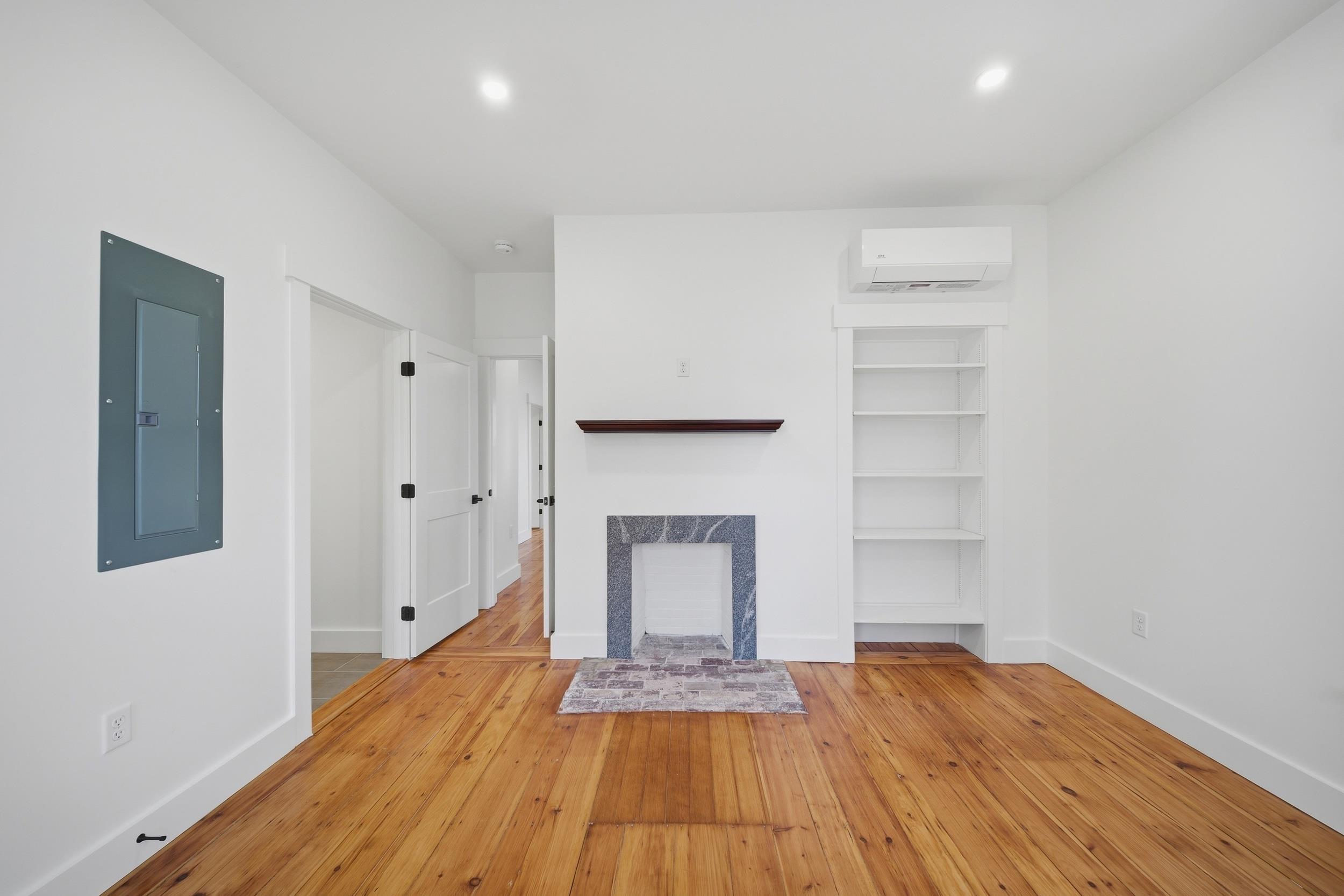 8 Depot Street Property Photo 13