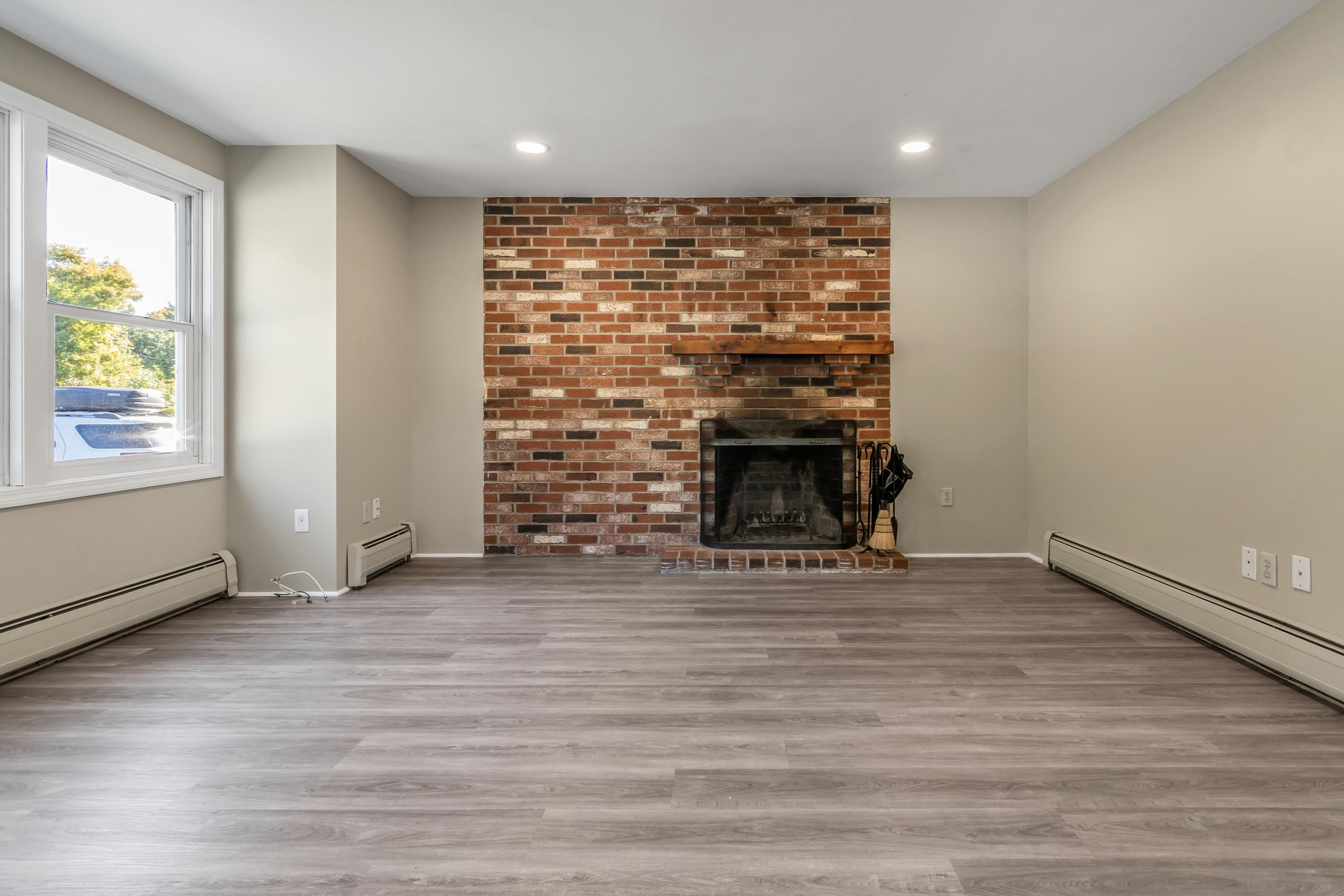36 Tenney Road Property Photo 2