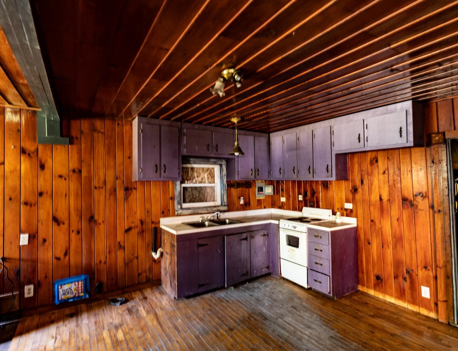 8769 Route 14 Property Photo 8