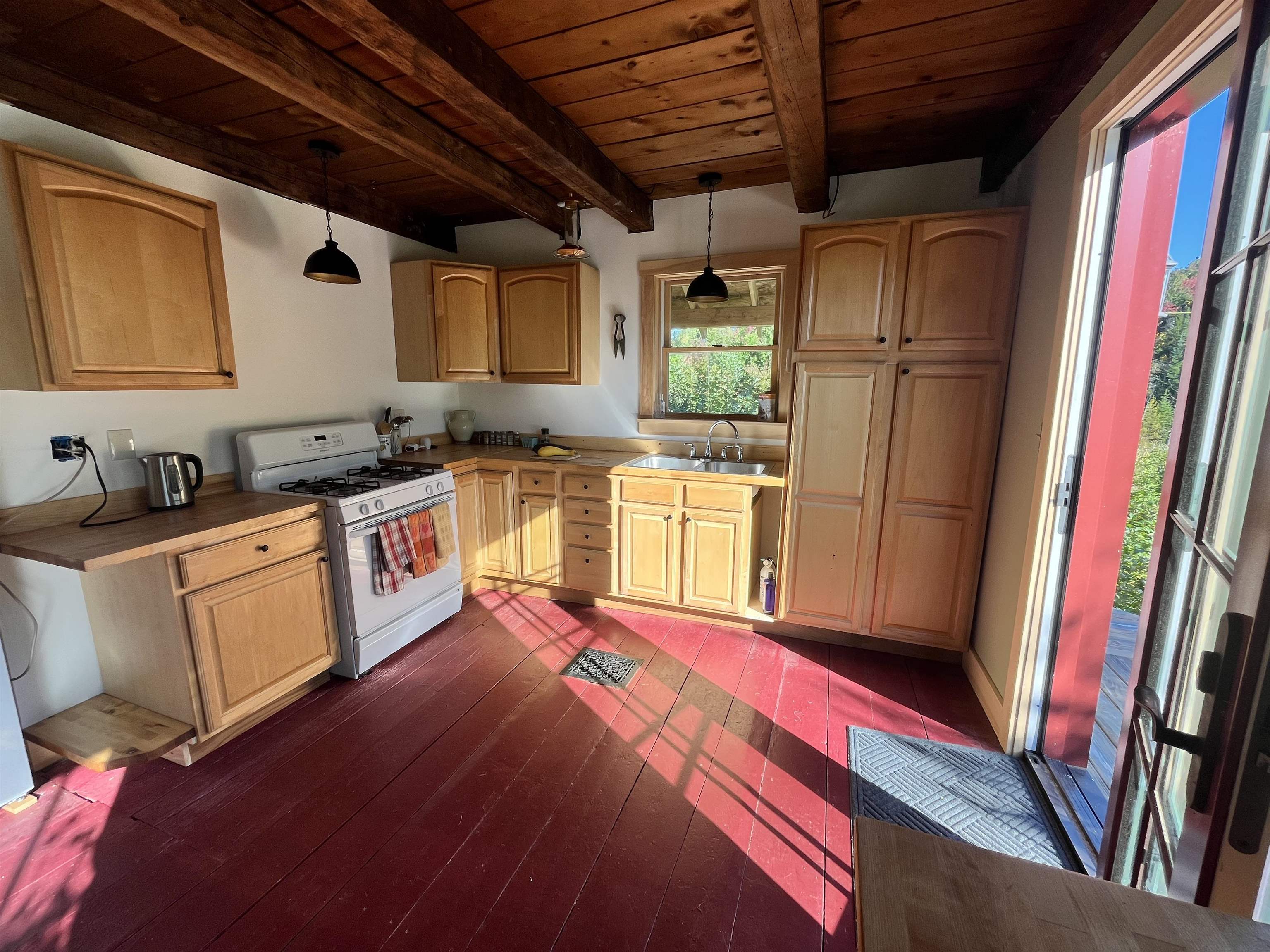 1756 Annis Road Property Photo 6