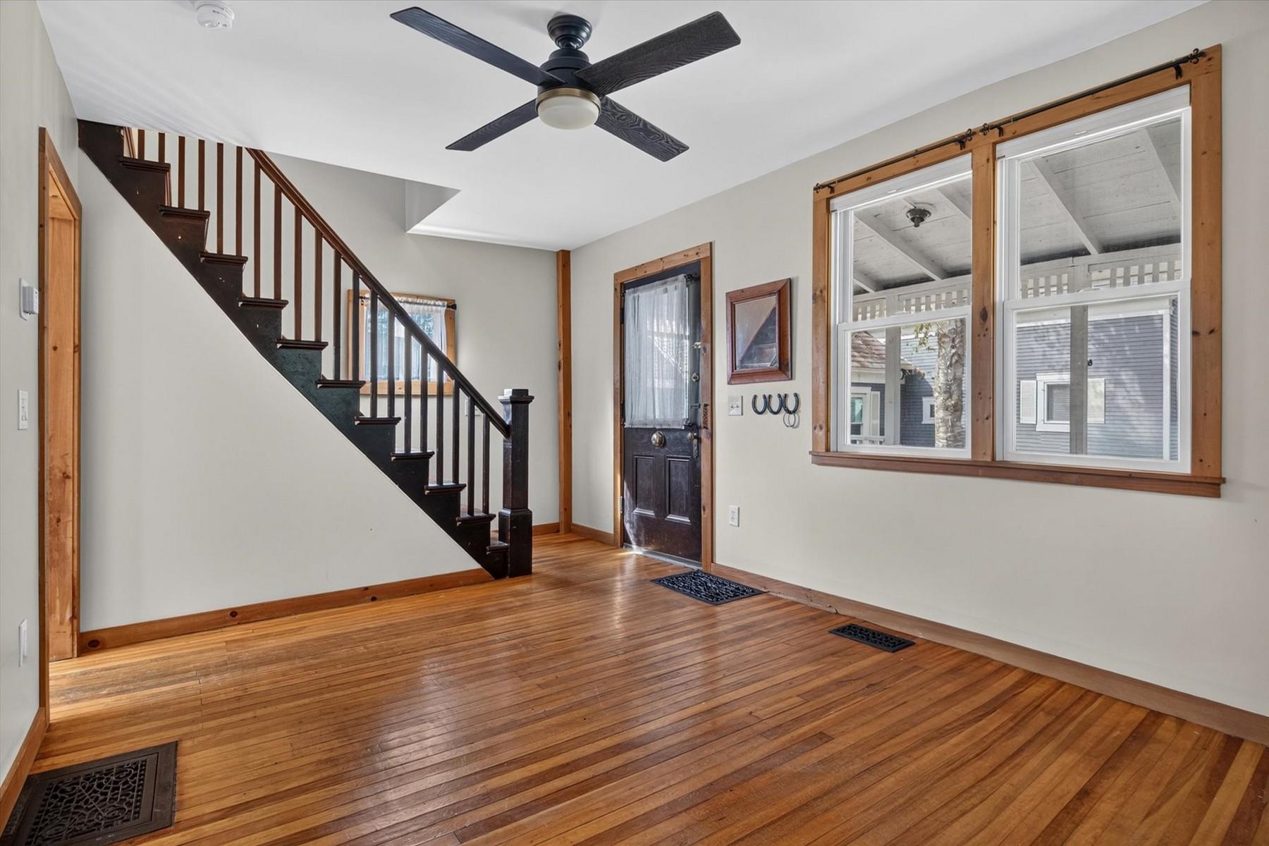 150 School Street Property Photo 8