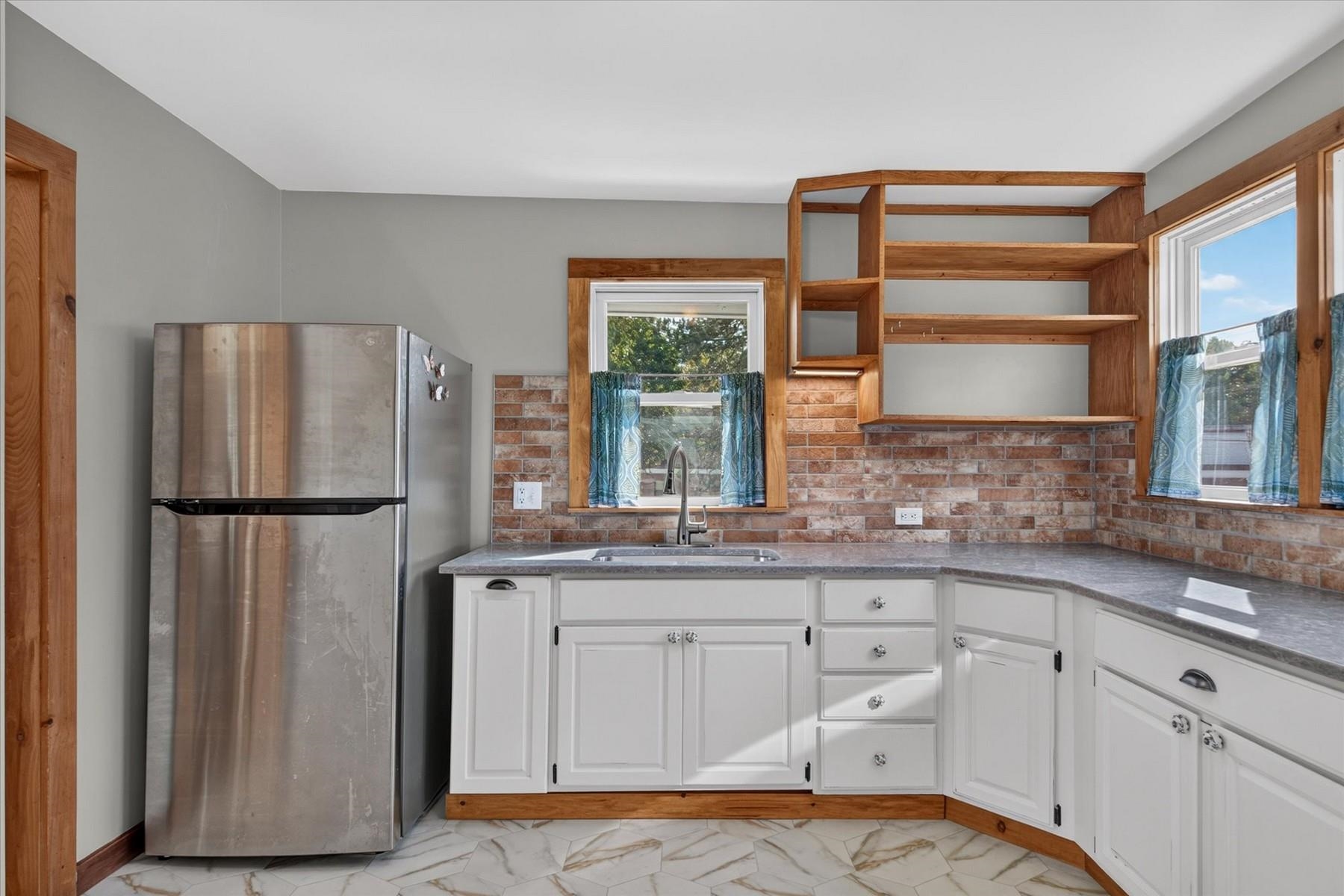 150 School Street Property Photo 15