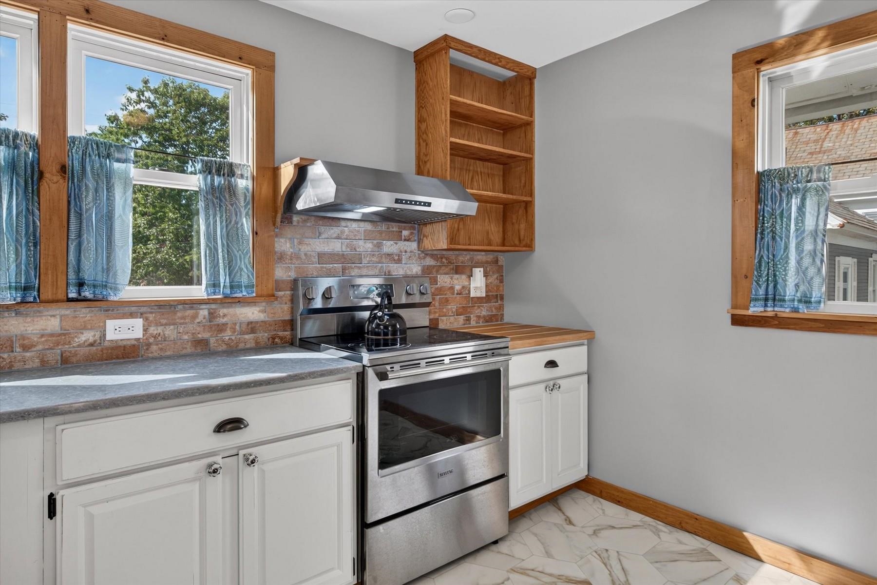 150 School Street Property Photo 16