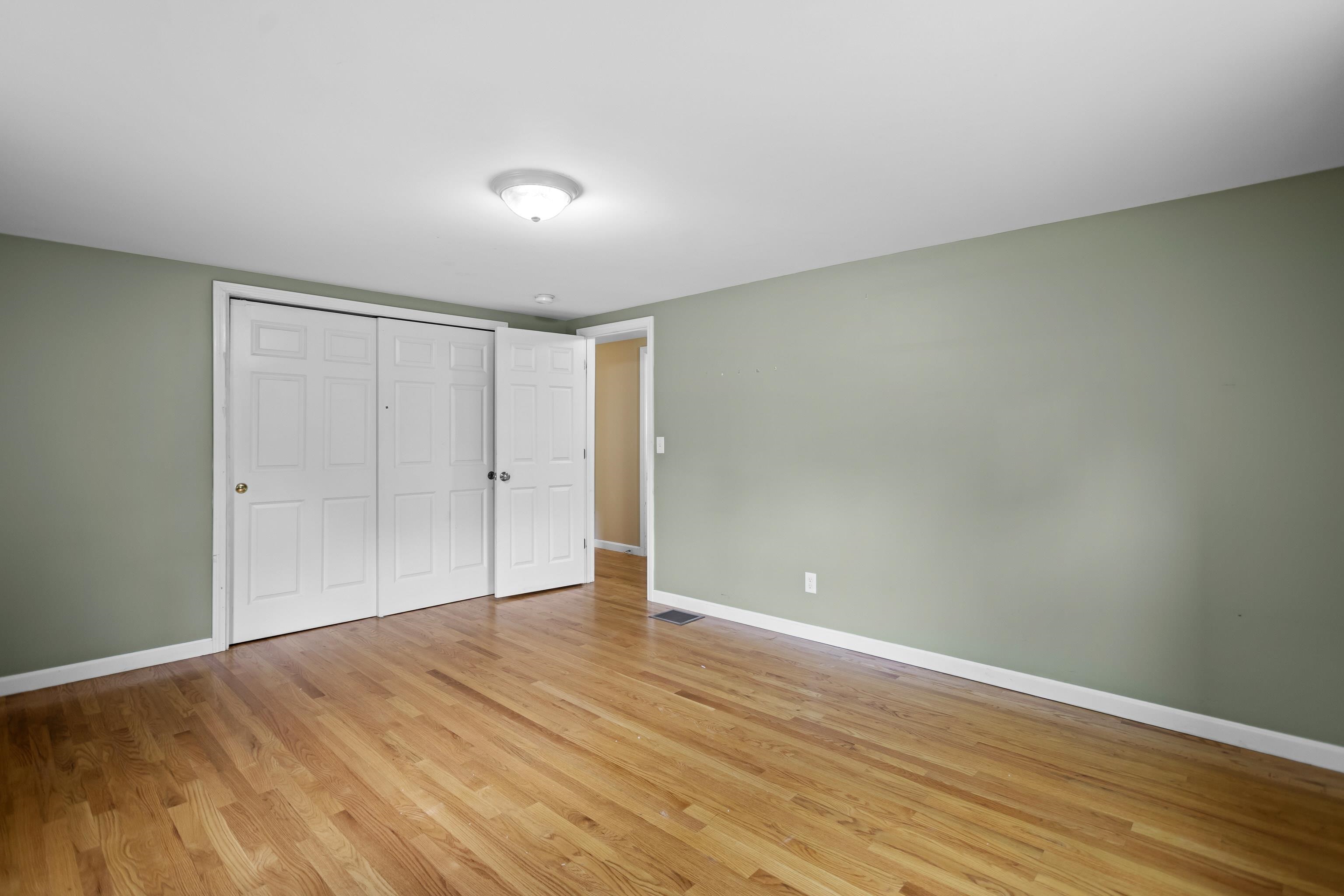 681 West Road Property Photo 23