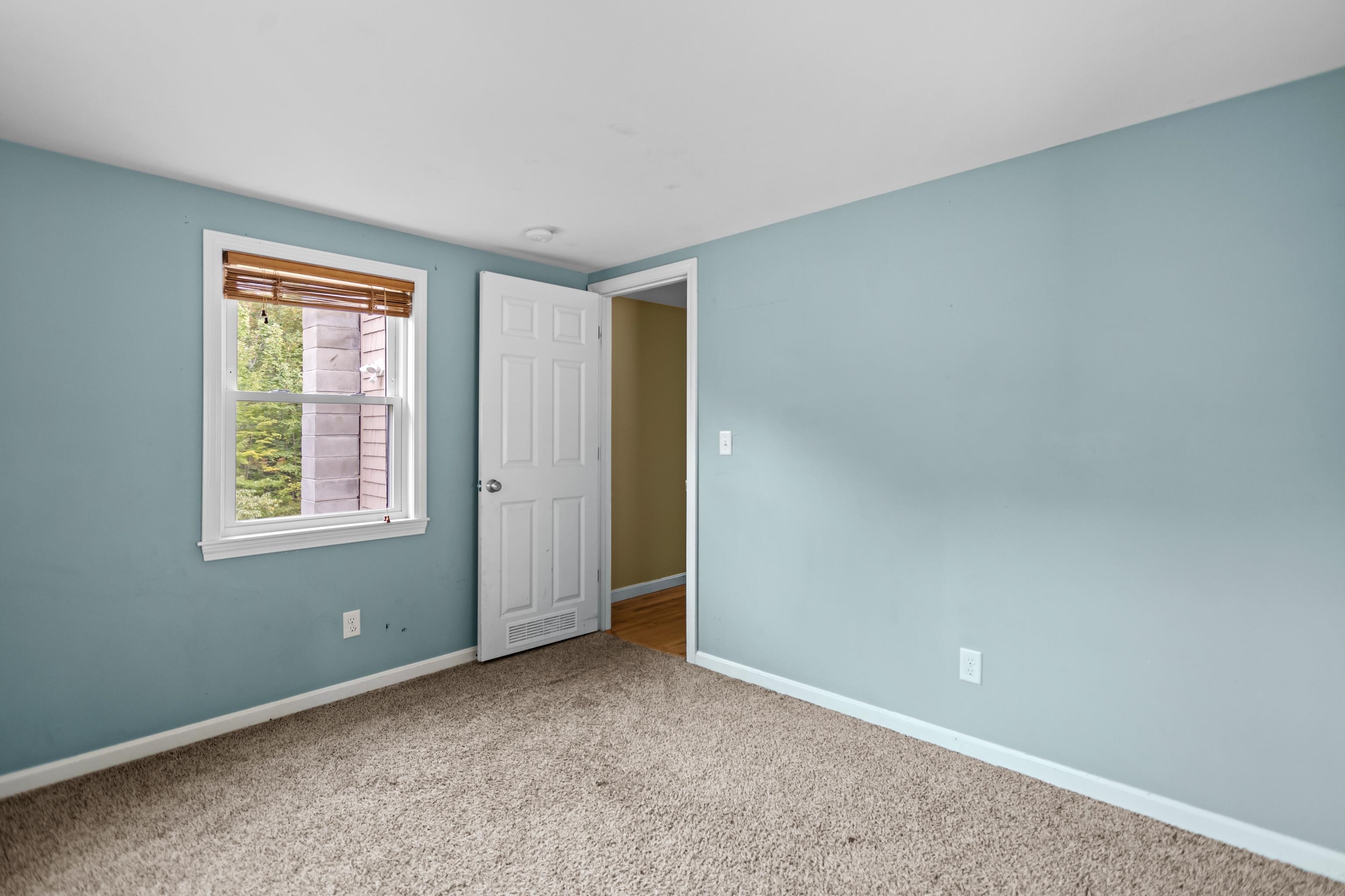 681 West Road Property Photo 26