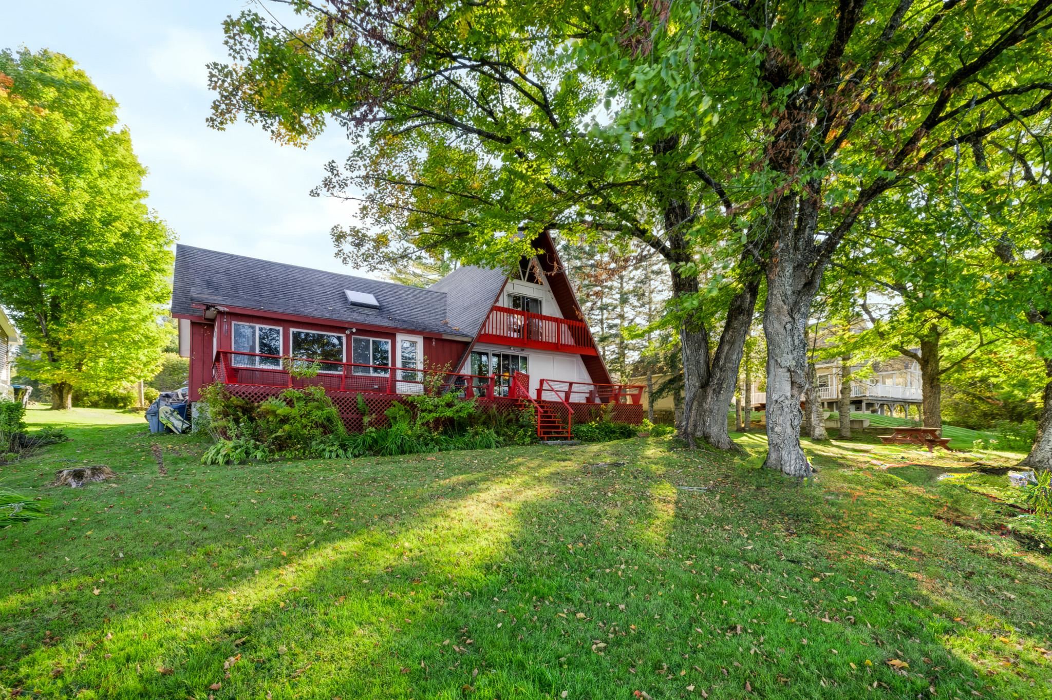 994 West Echo Lake Road Property Photo 1