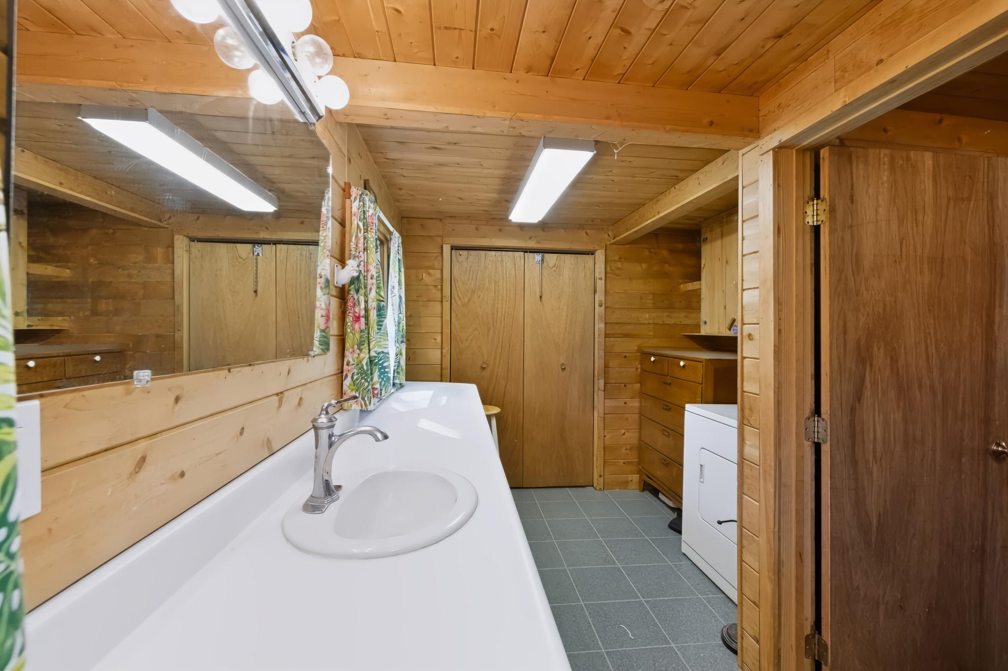 994 West Echo Lake Road Property Photo 26