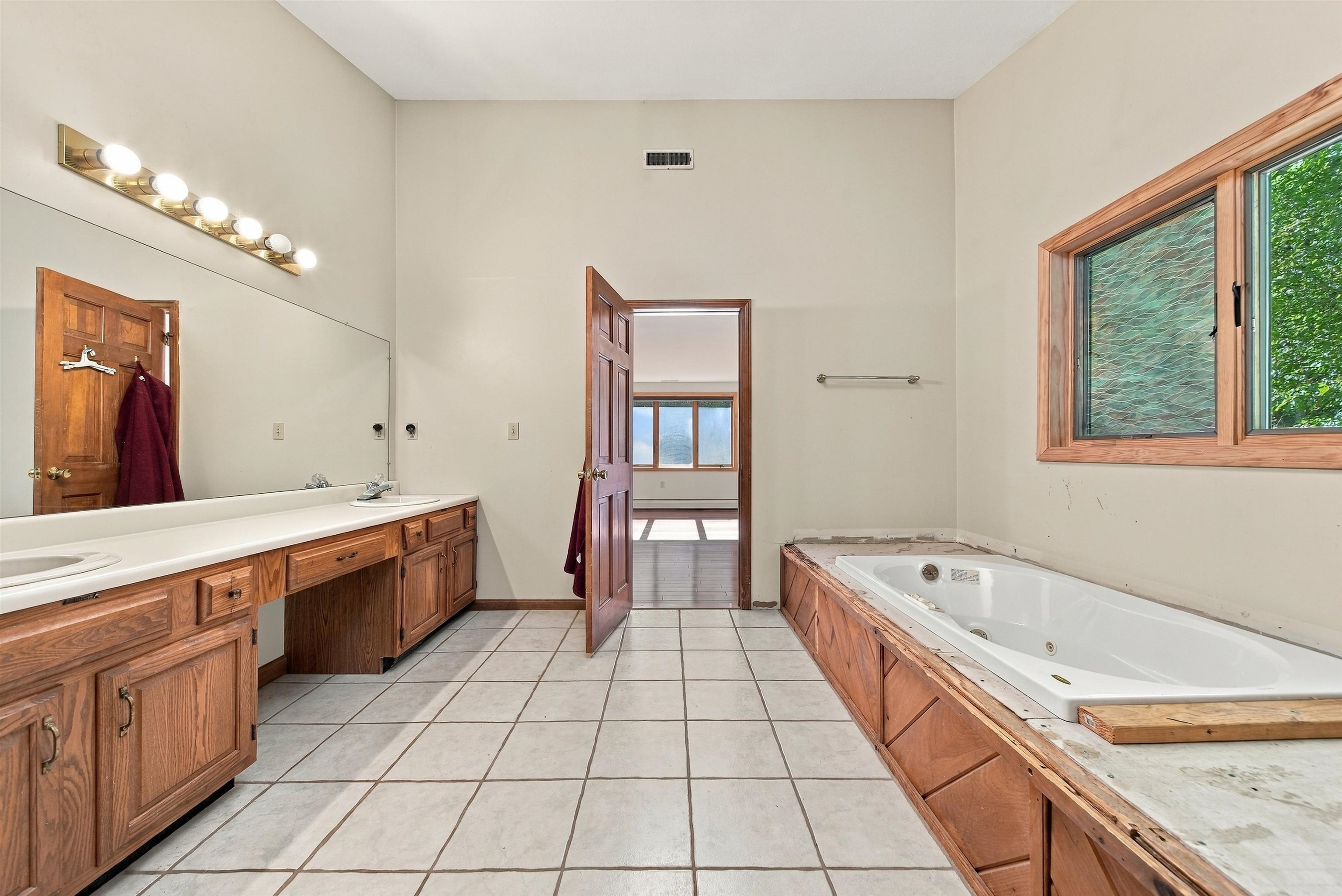7 Cobblestone Place Property Photo 34