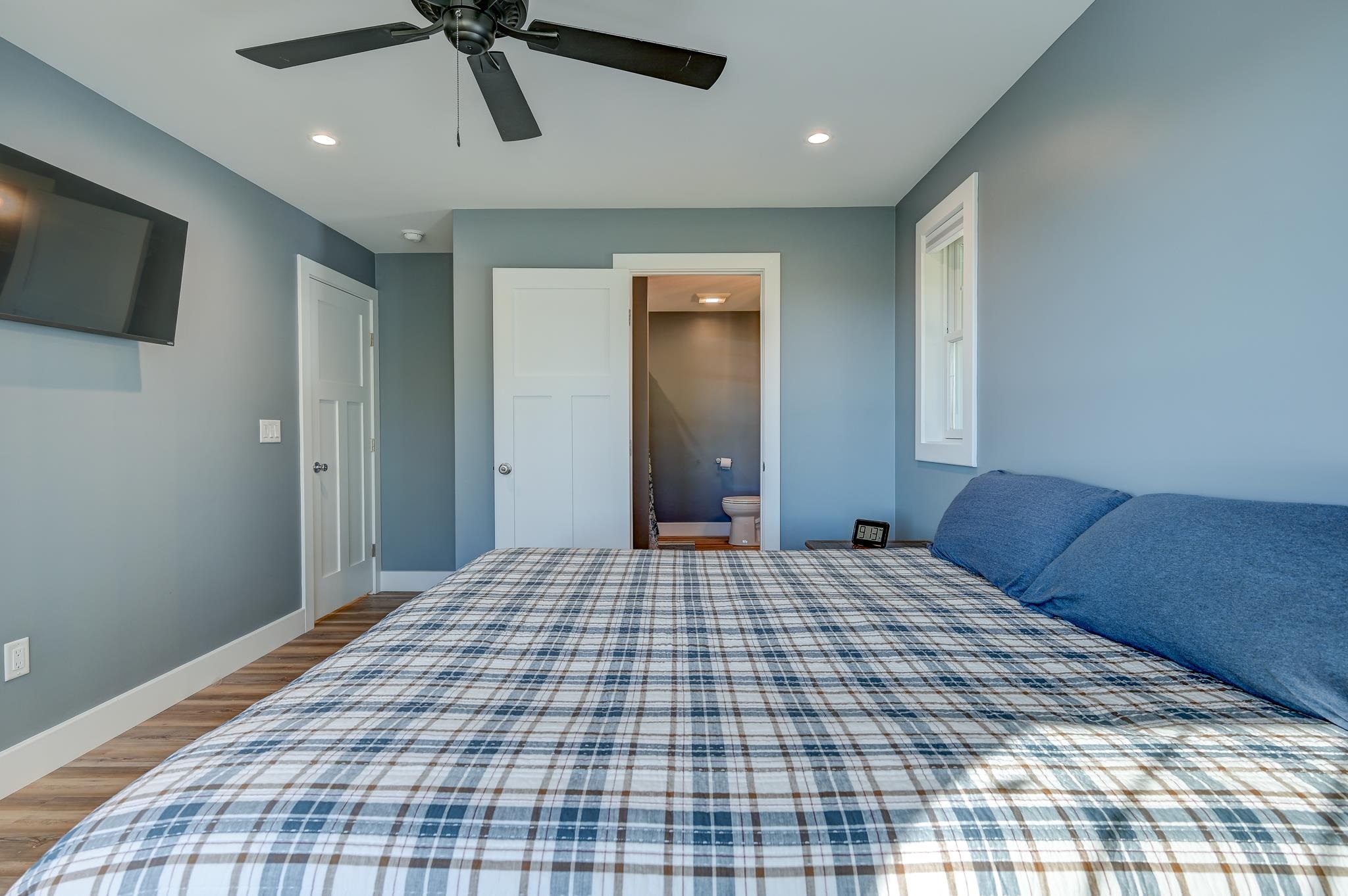 123 Skyline Way Property Photo 24