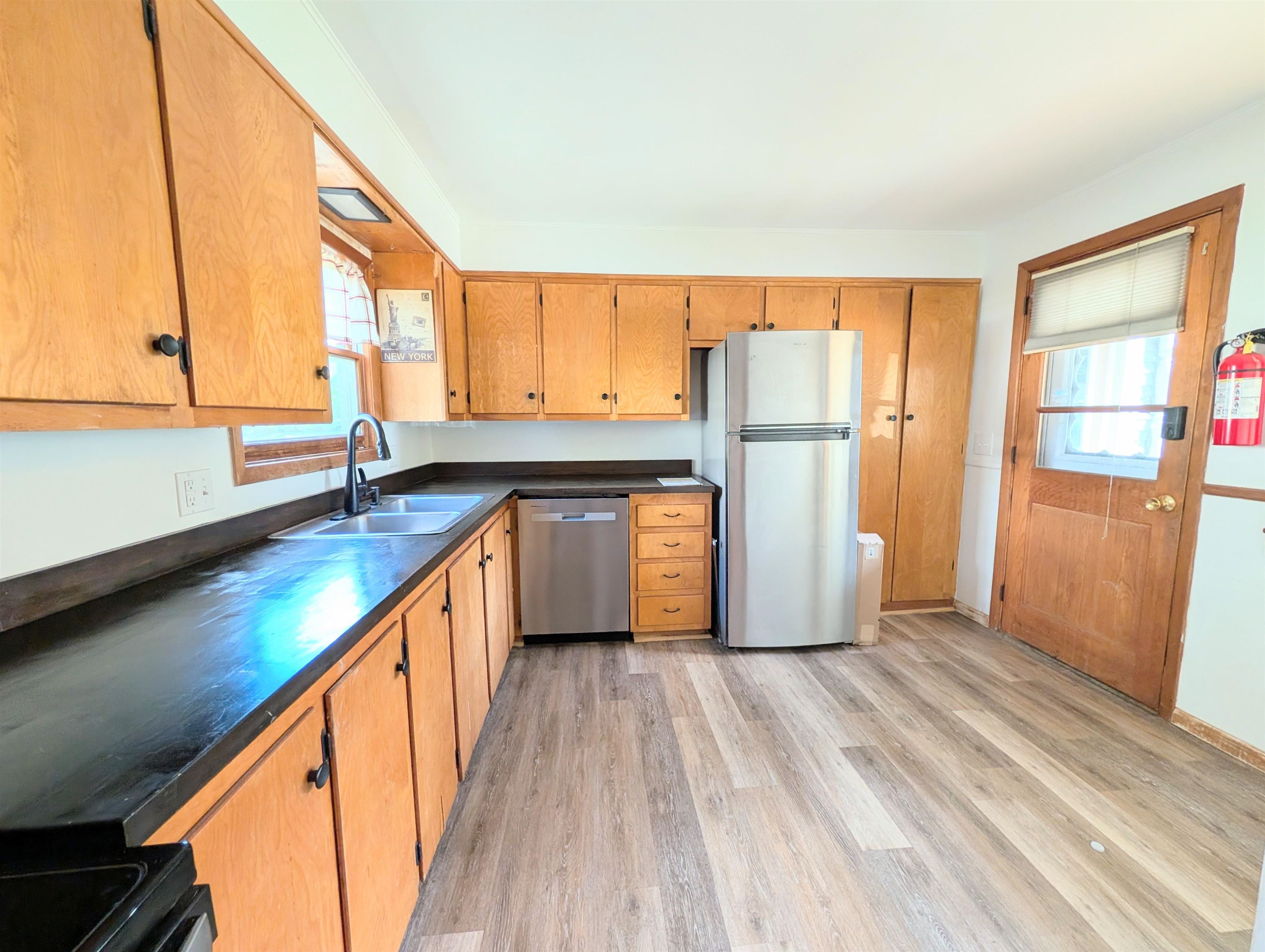 417 Cliff Street Property Photo 16