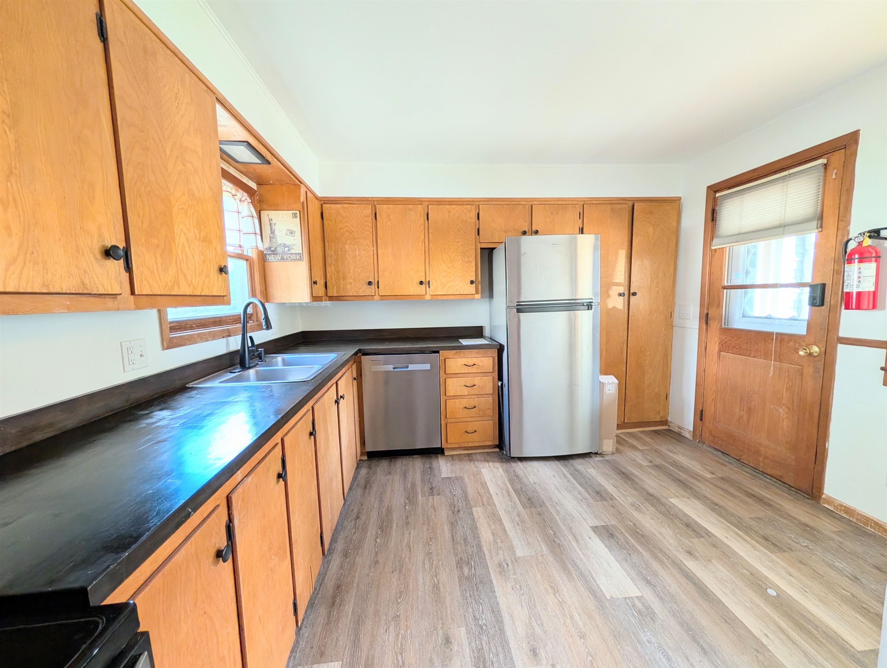 417 Cliff Street Property Photo 17