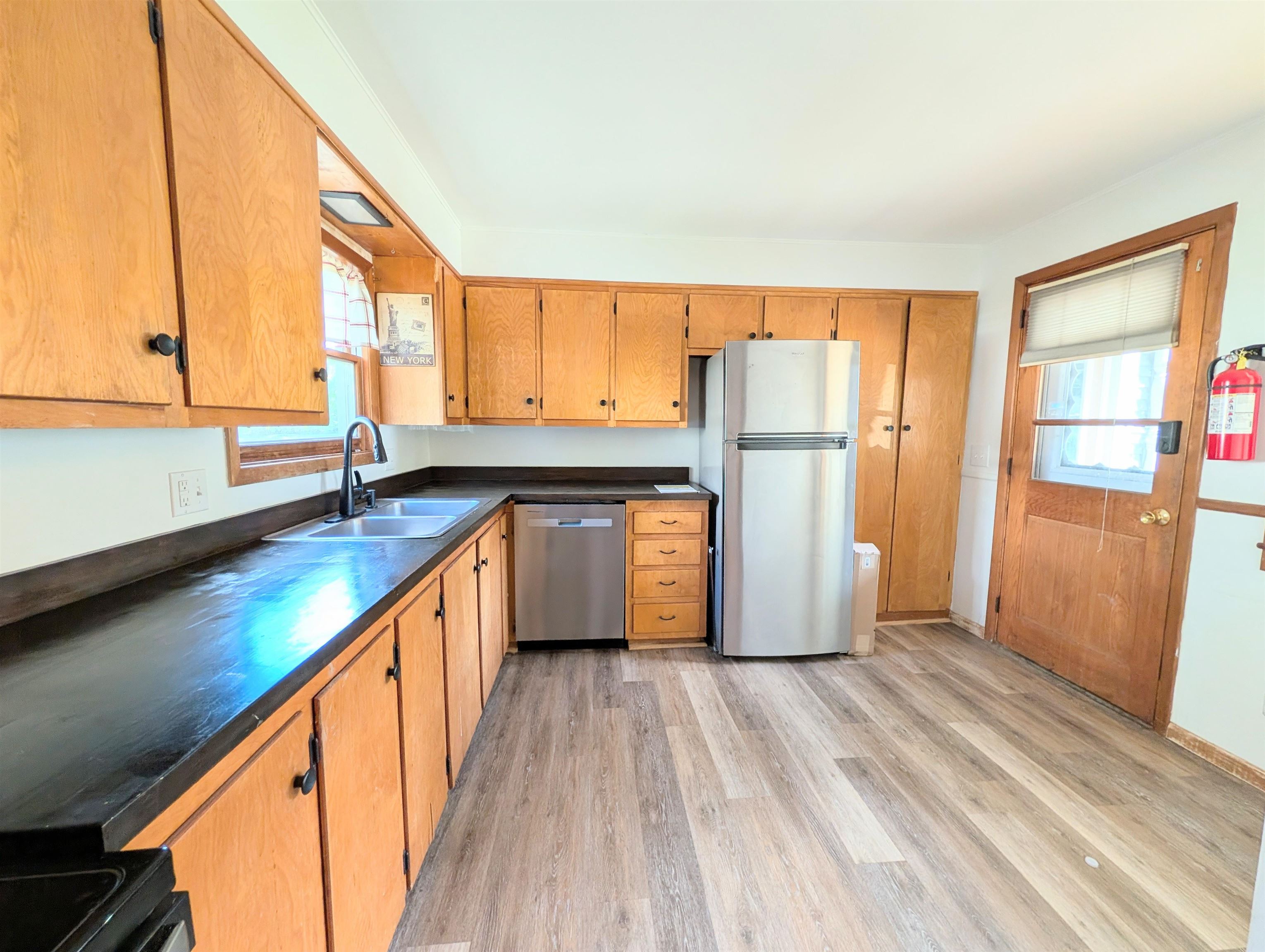 417 Cliff Street Property Photo 18