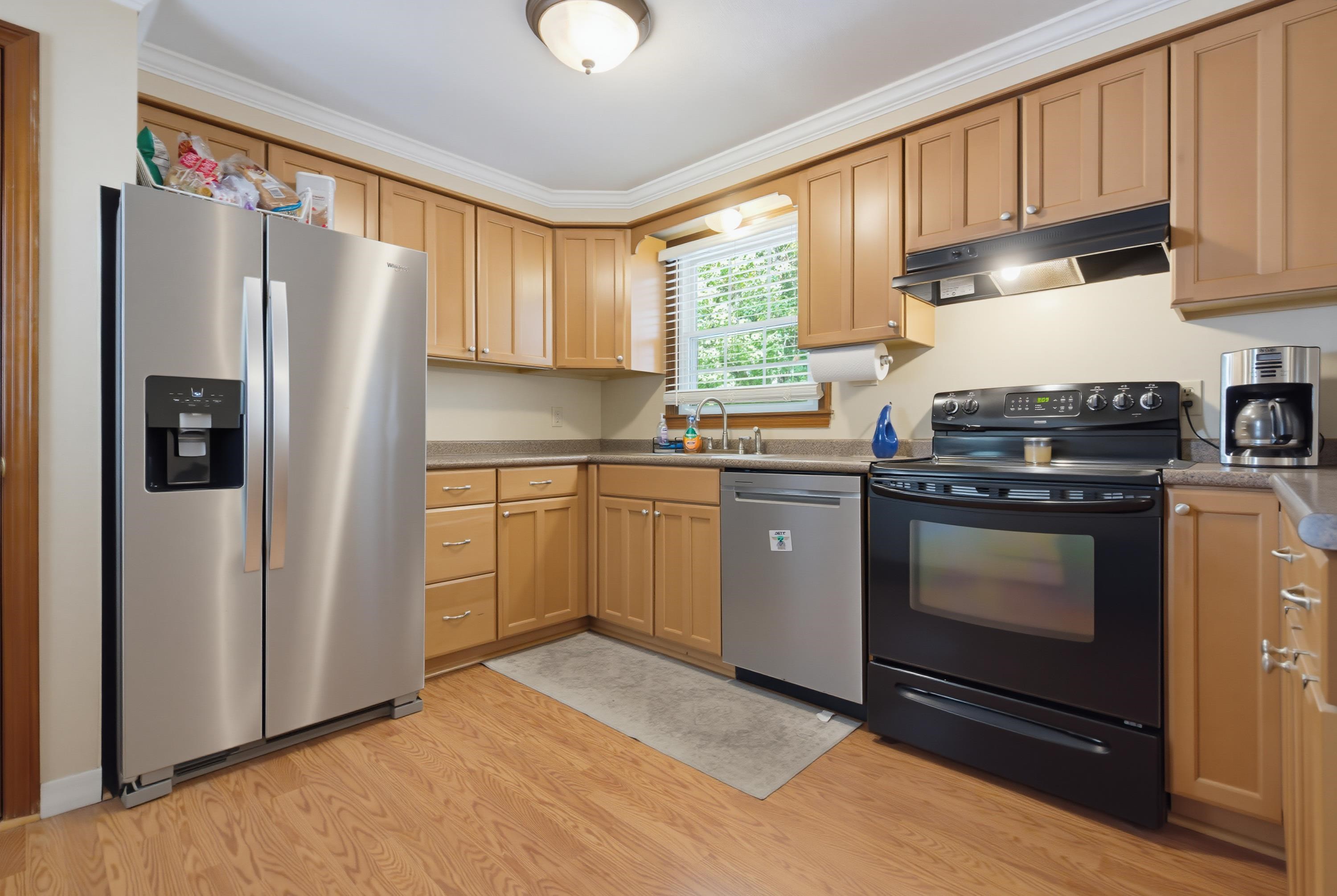 33 Belmont Drive Property Photo 9