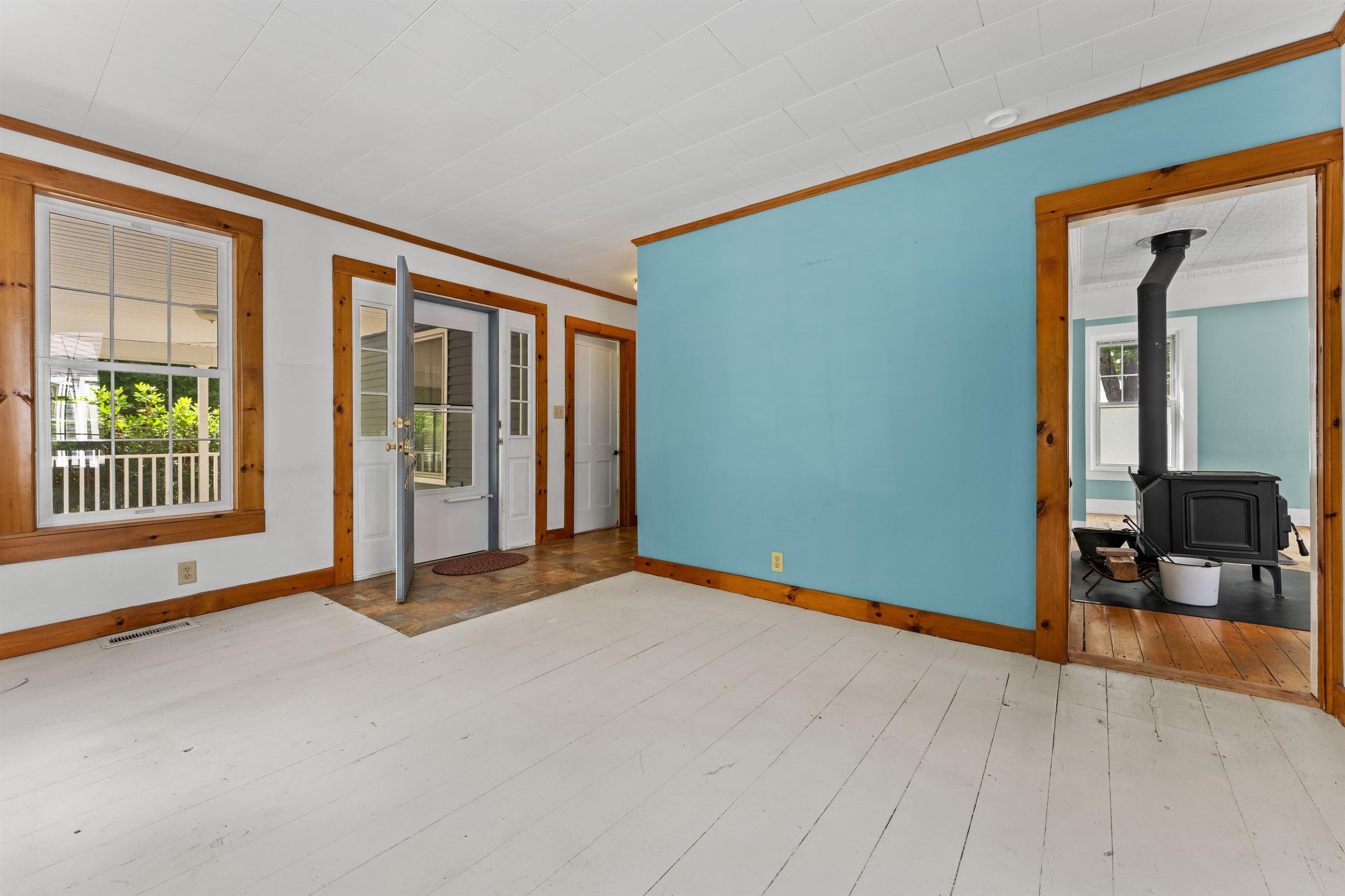 513 N Shore Road Property Photo 10