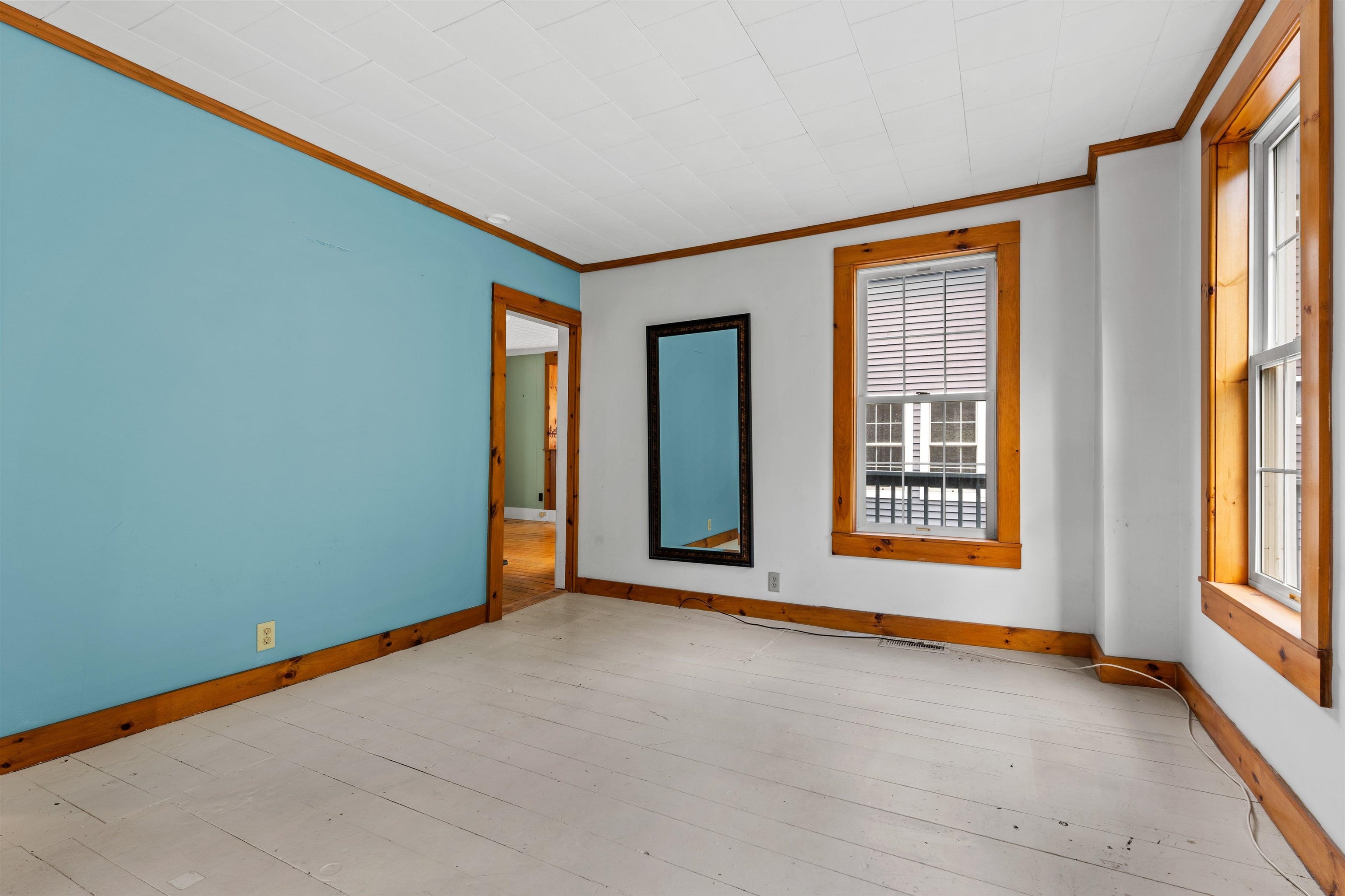 513 N Shore Road Property Photo 11