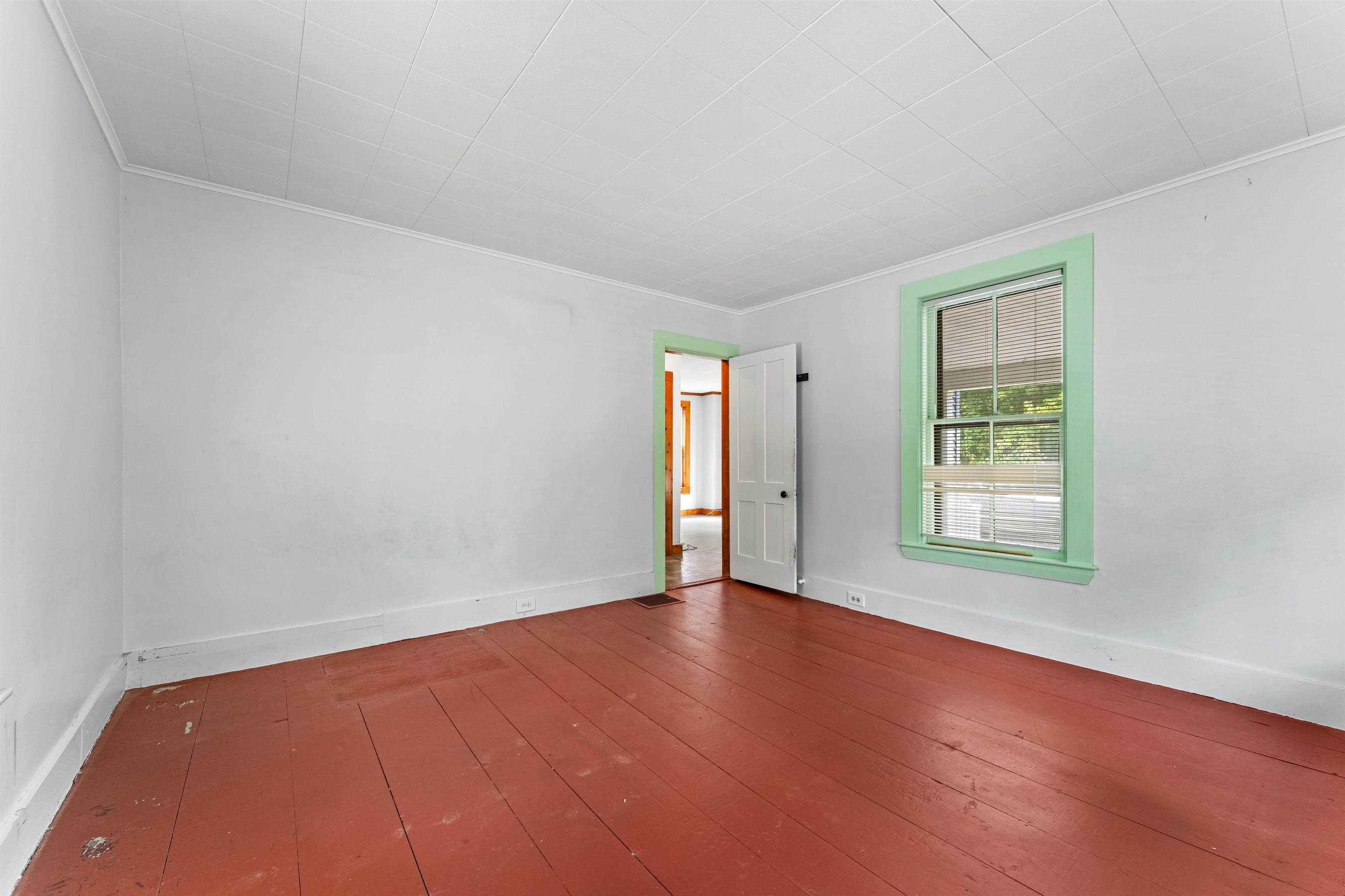 513 N Shore Road Property Photo 14