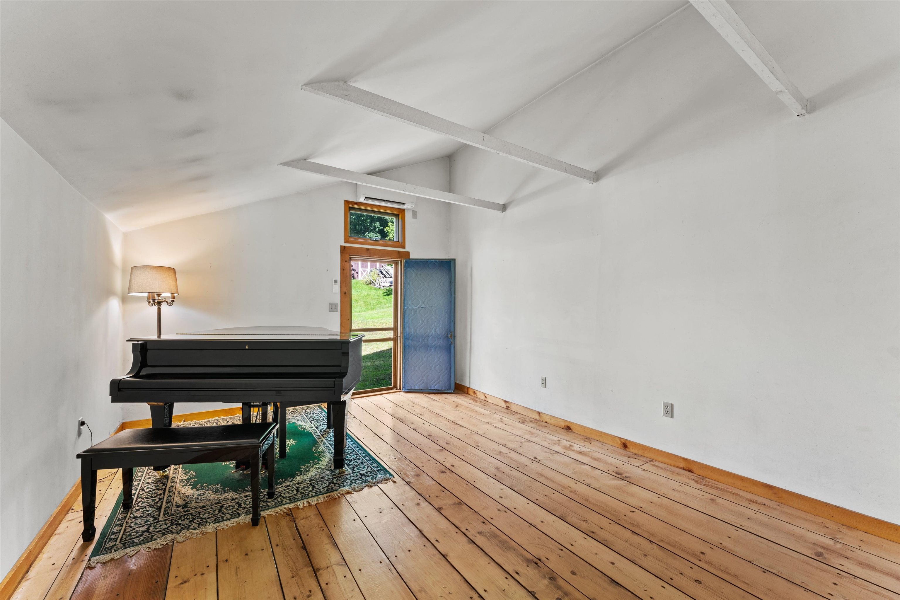 513 N Shore Road Property Photo 19
