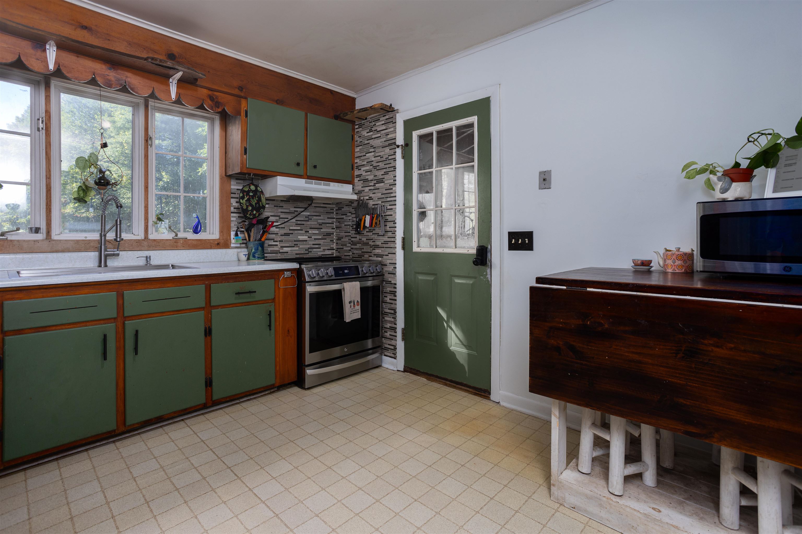154 Vt Route 15 Property Photo 8