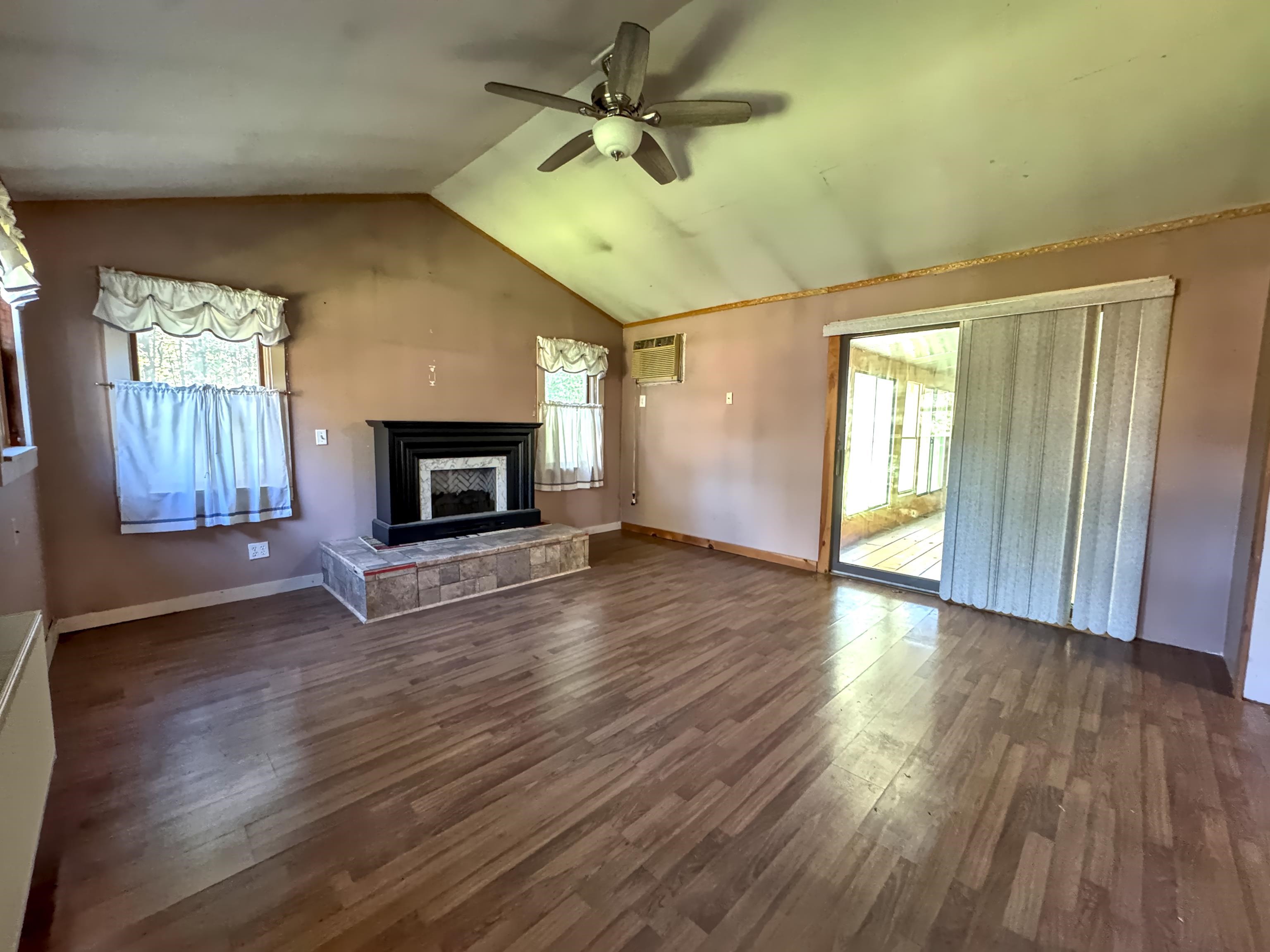 2 North Street Property Photo 24