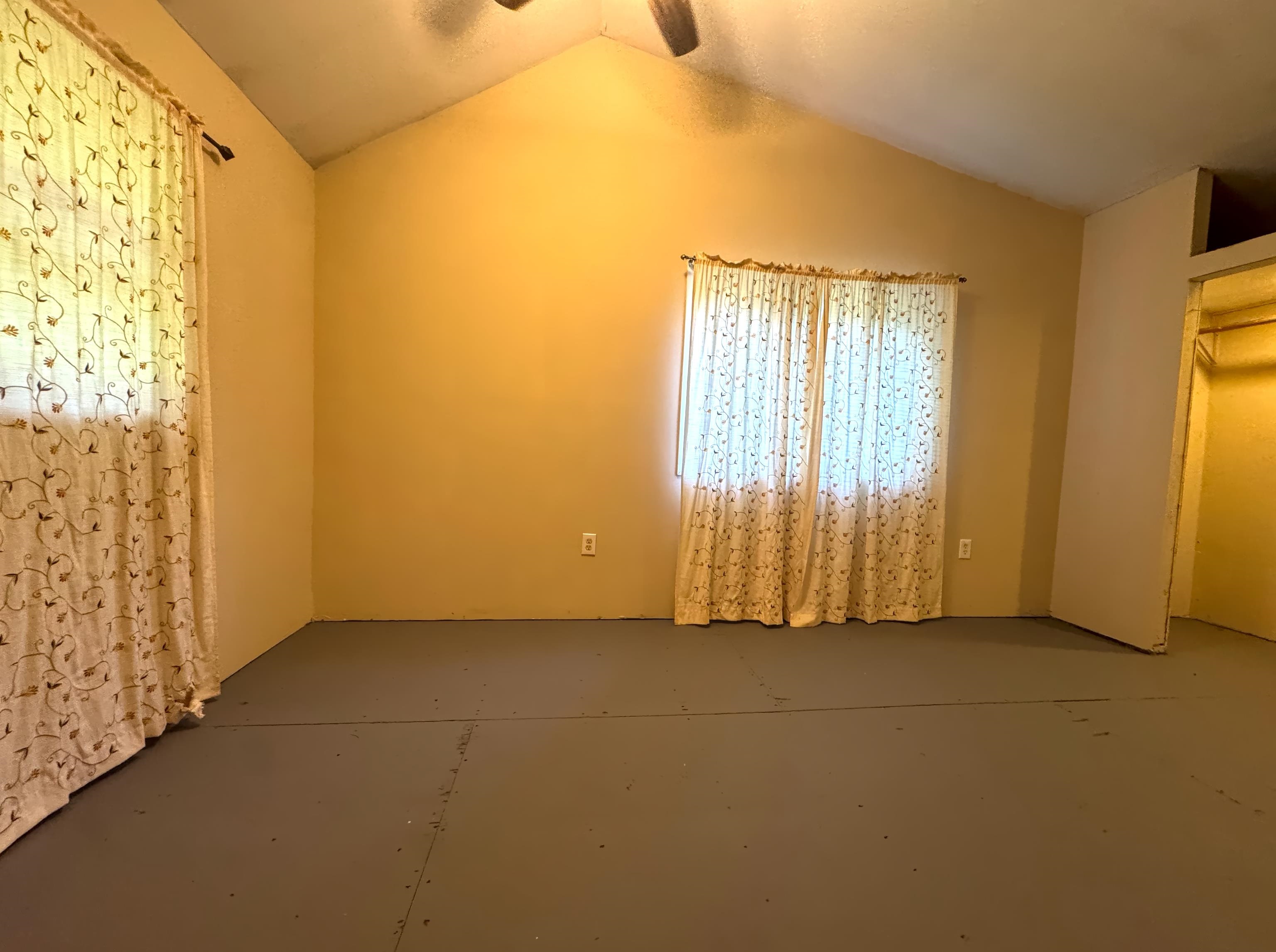 2 North Street Property Photo 43