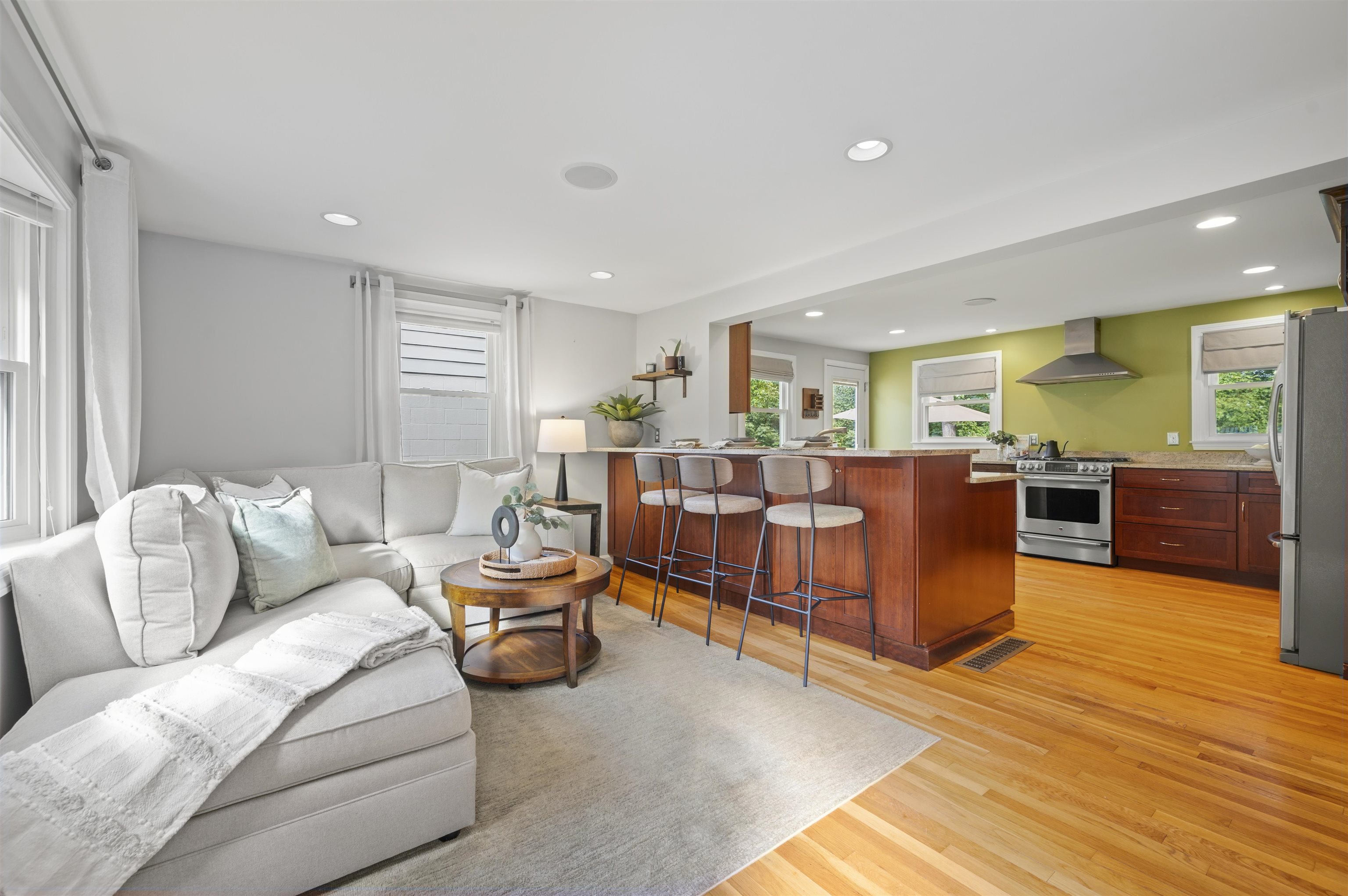 37 Woodfield Street Property Photo 3