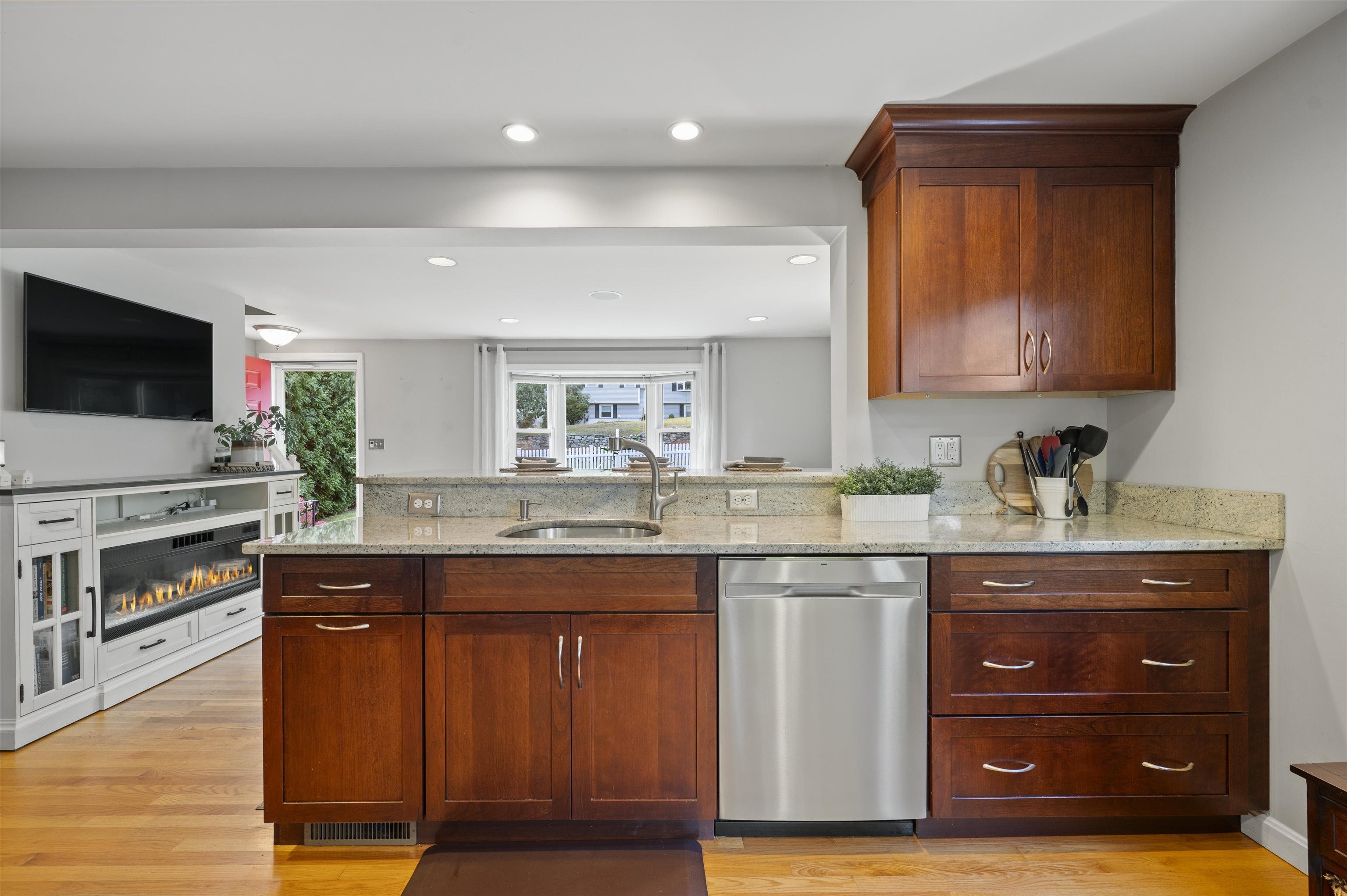 37 Woodfield Street Property Photo 6