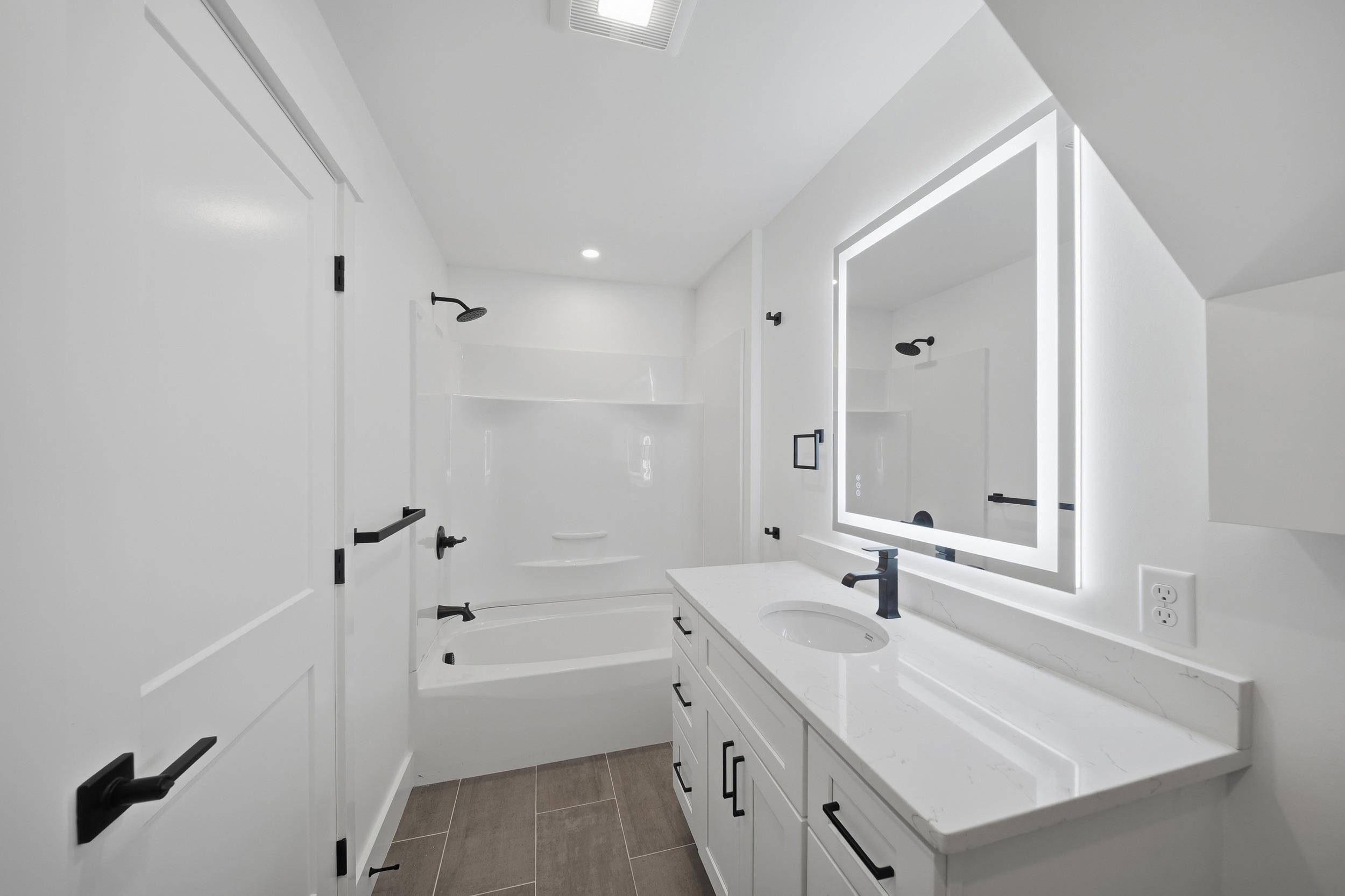 8 Depot Street Property Photo 13