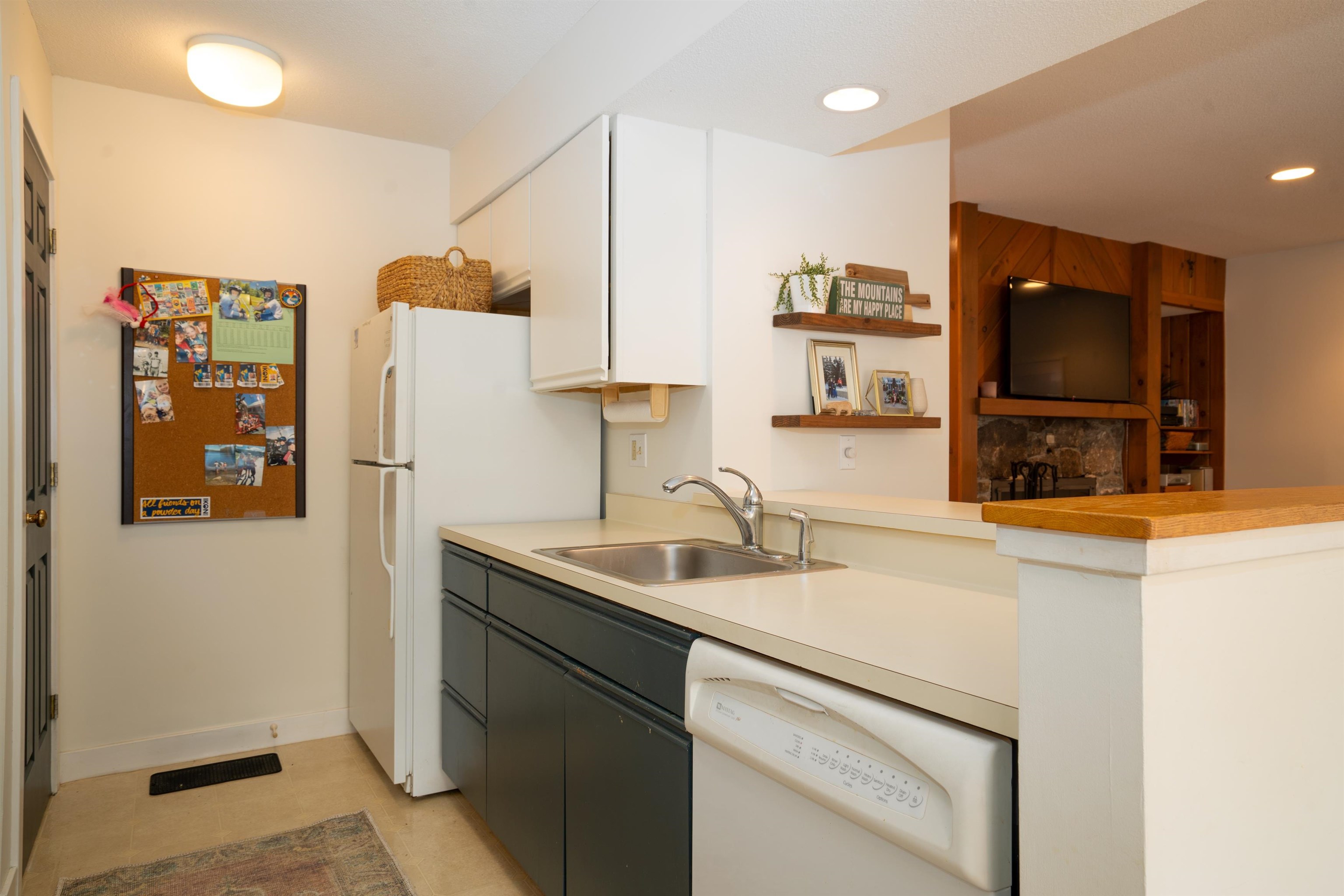 75 East Birch Road Property Photo 11