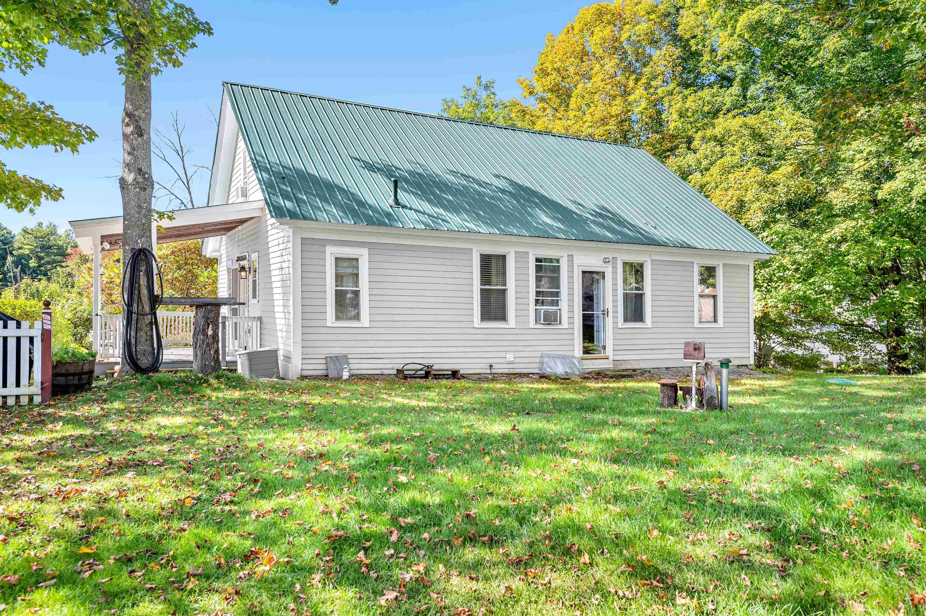 902 Needles Eye Road Property Photo 4