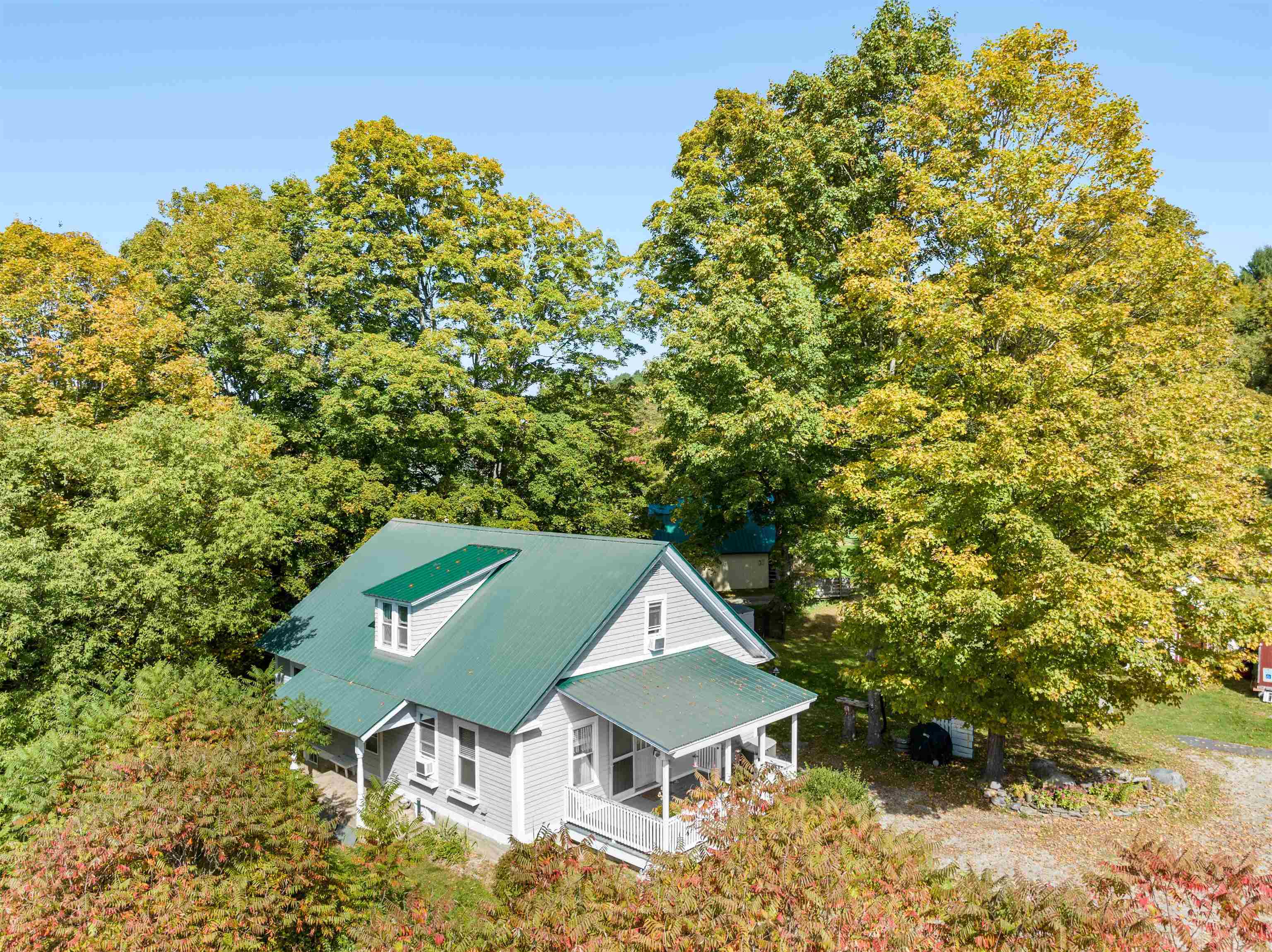 902 Needles Eye Road Property Photo 7