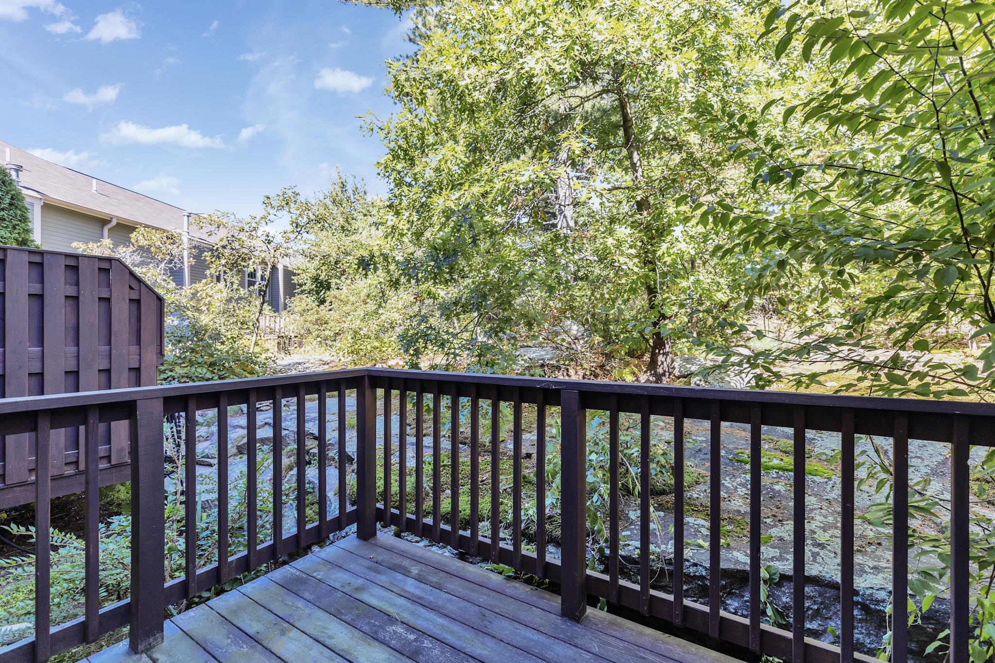 1465 Hooksett Road Property Photo 3