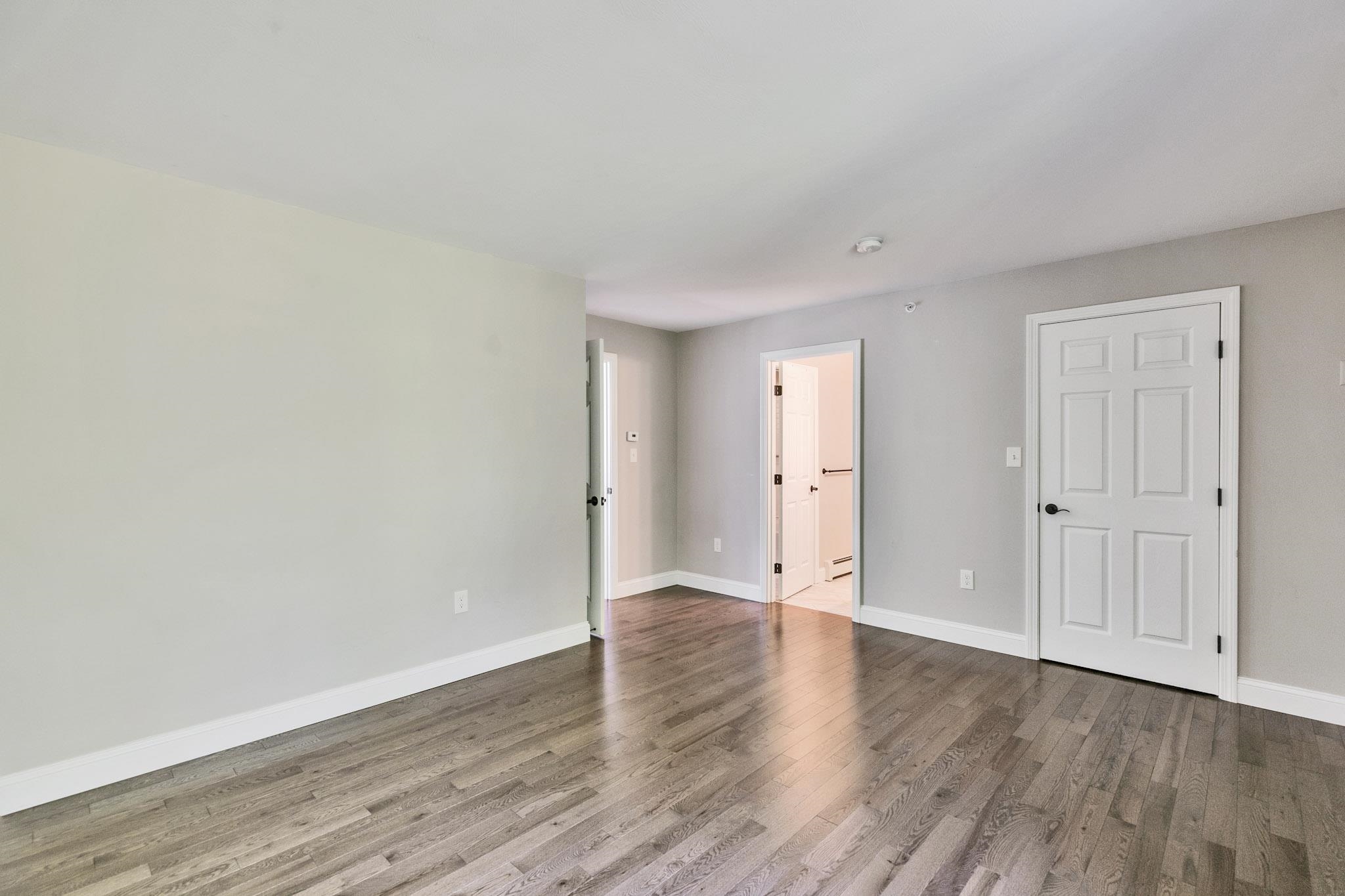 1465 Hooksett Road Property Photo 29