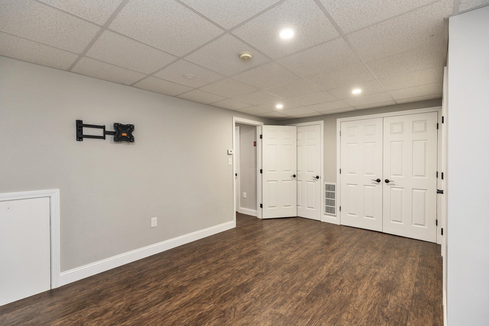 1465 Hooksett Road Property Photo 36