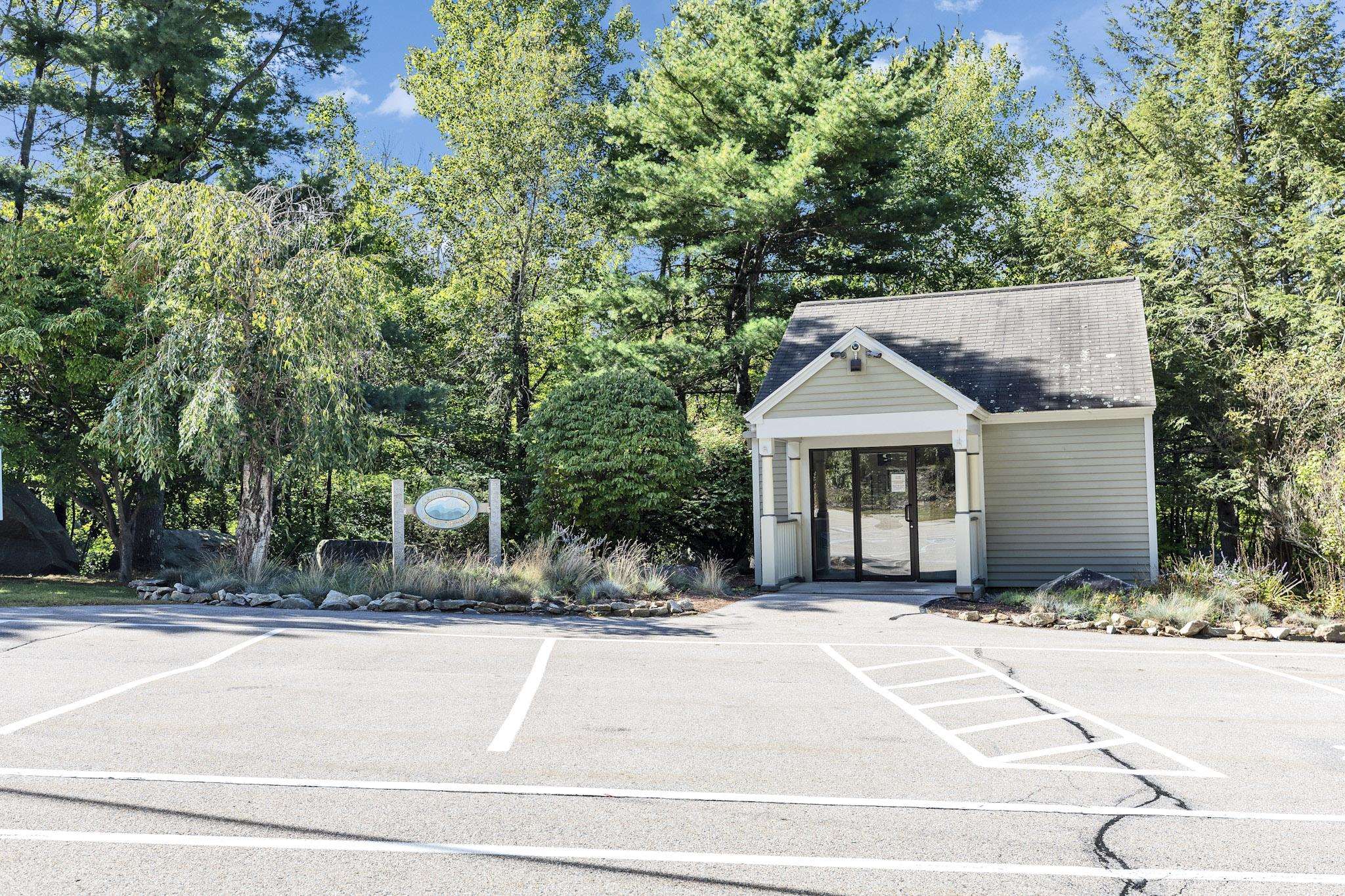 1465 Hooksett Road Property Photo 47