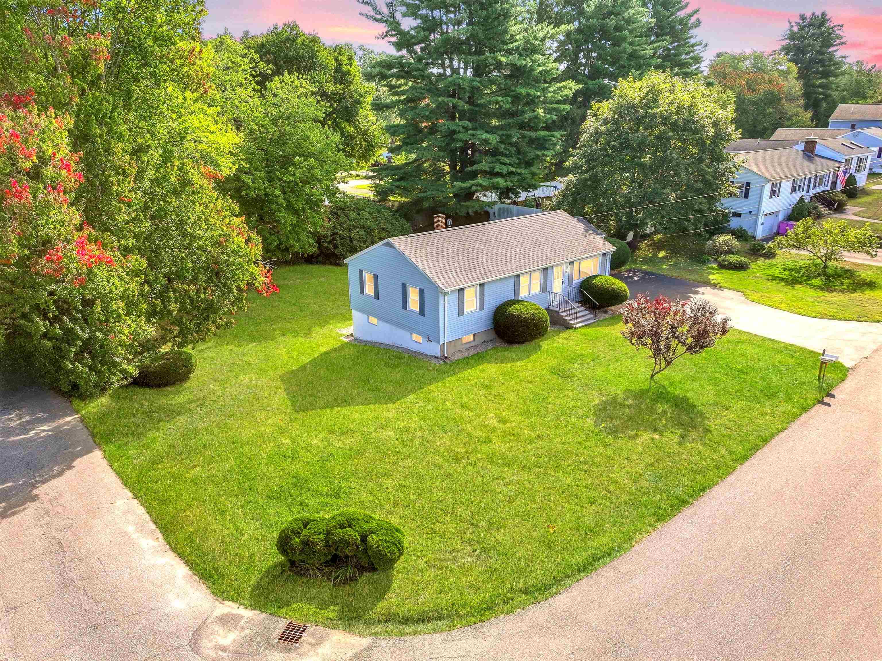 32 Henderson Circle Property Photo 3
