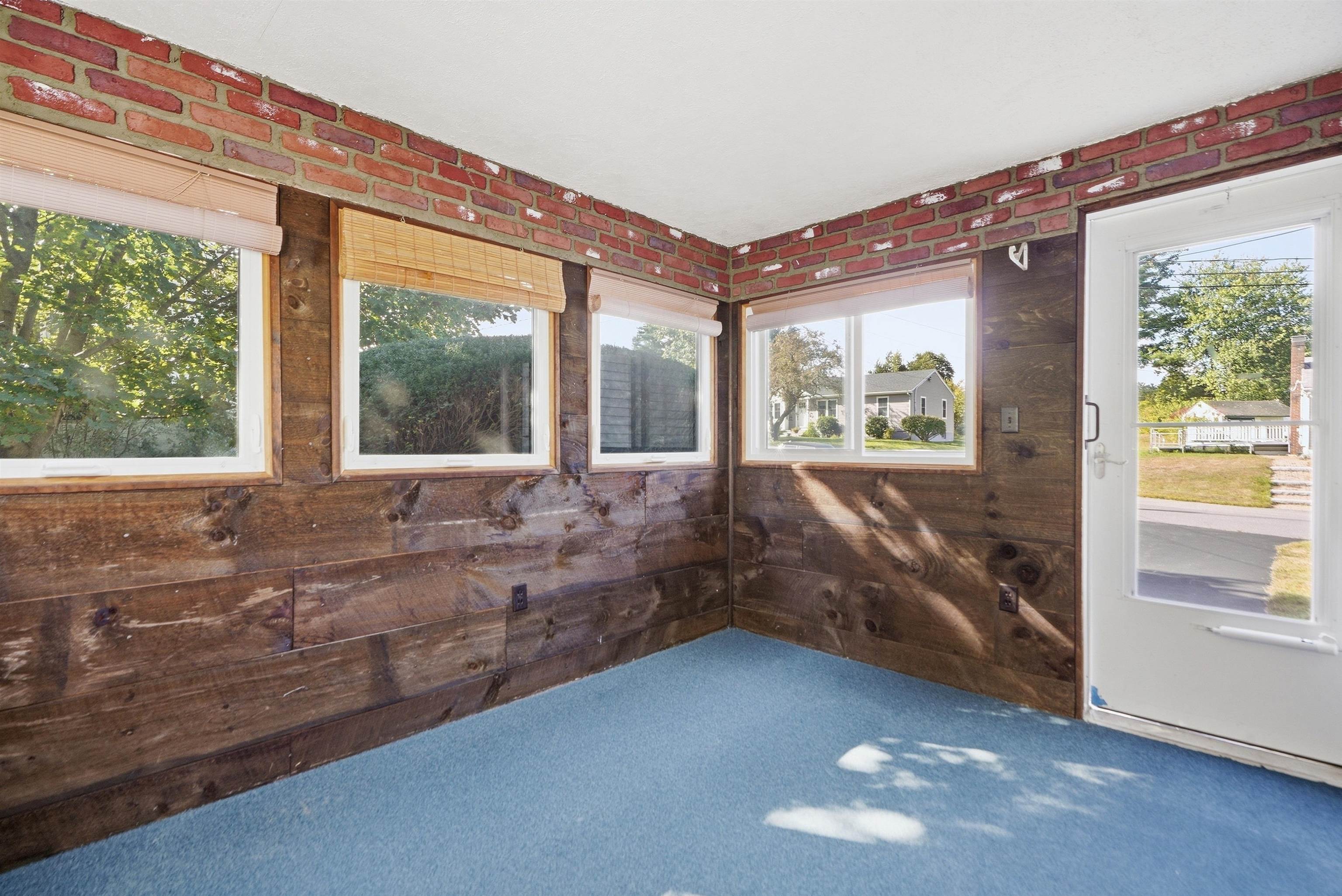 32 Henderson Circle Property Photo 6