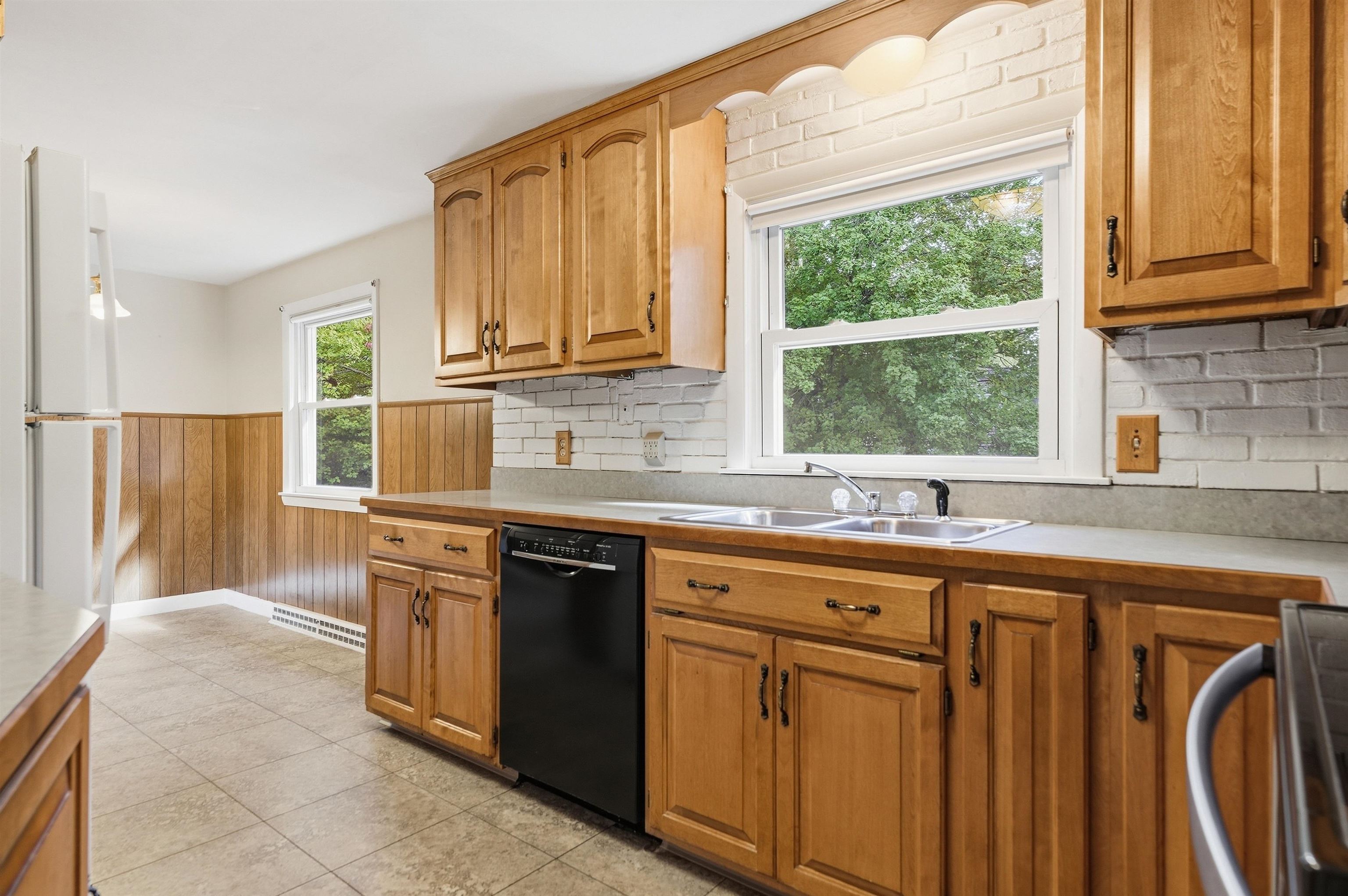 32 Henderson Circle Property Photo 11