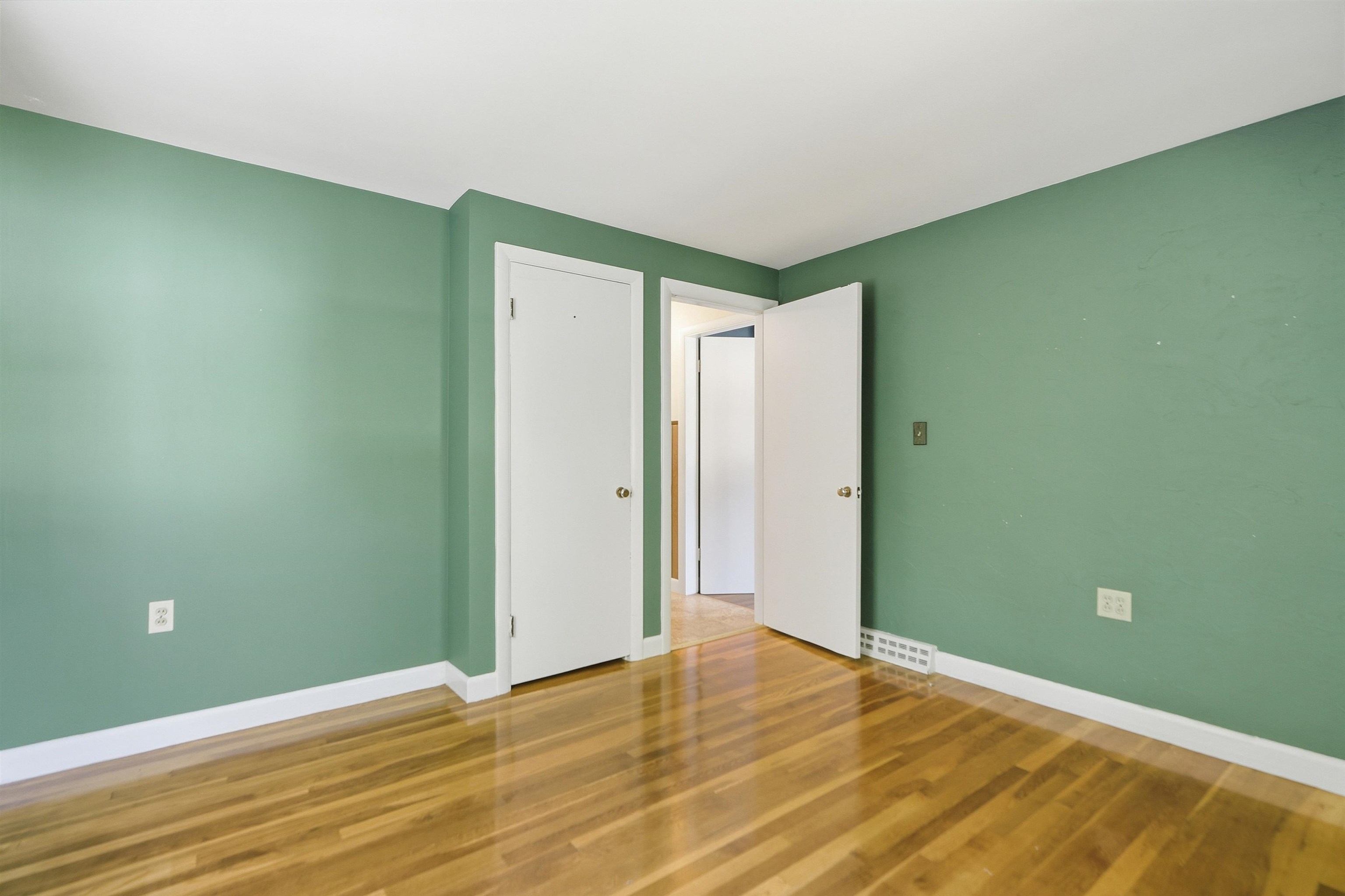 32 Henderson Circle Property Photo 23
