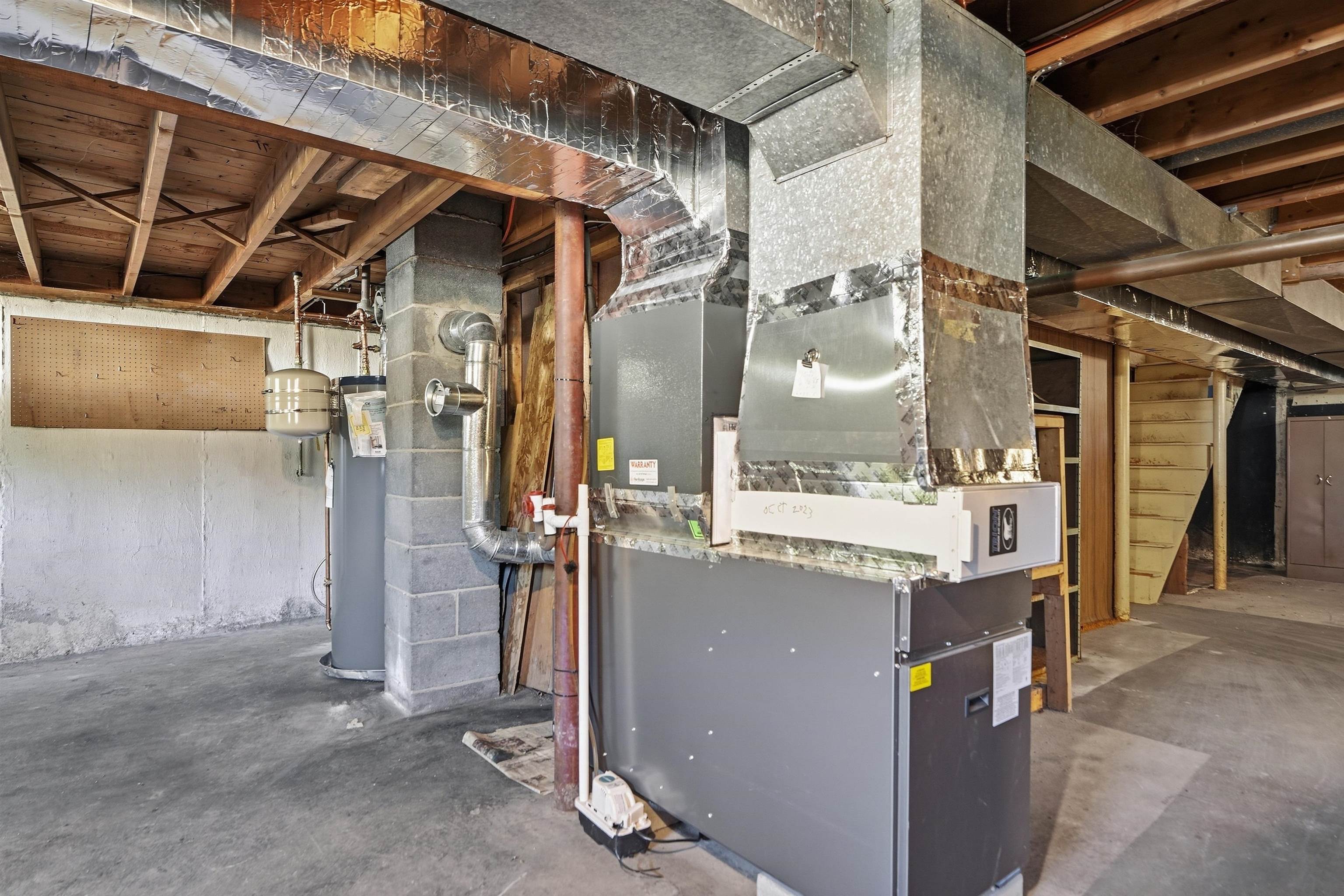 32 Henderson Circle Property Photo 28