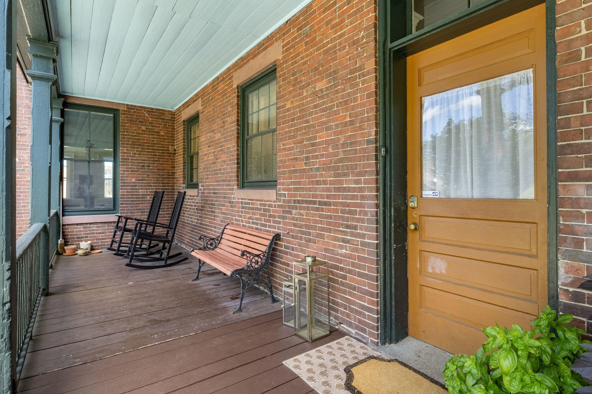 75 South Street Property Photo 30
