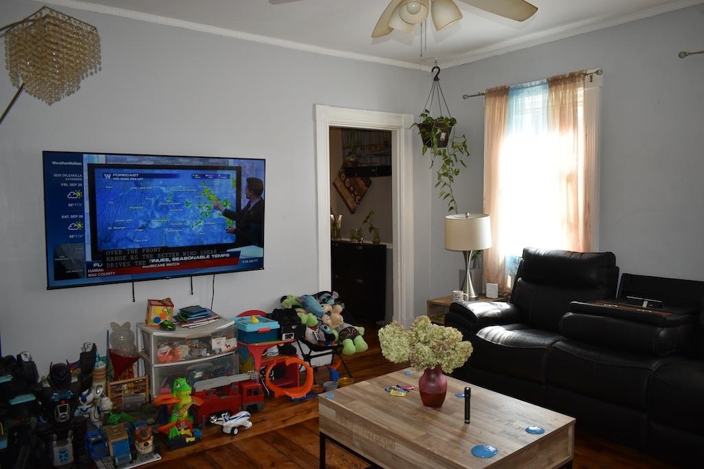 429 Wilson Street Property Photo 9
