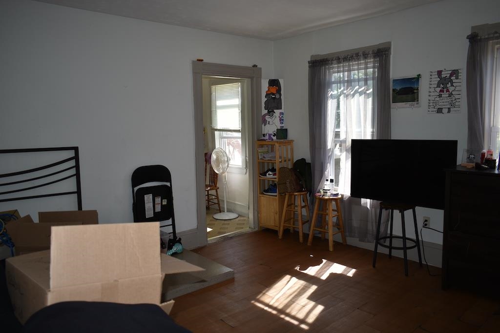 429 Wilson Street Property Photo 34