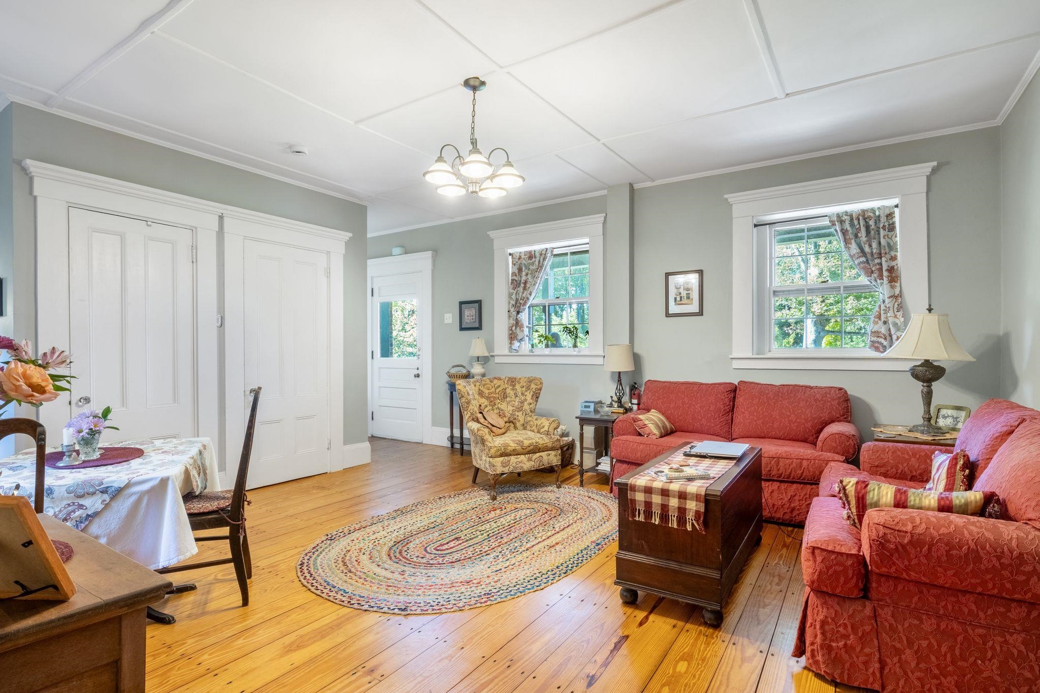 75 South Street Property Photo 41